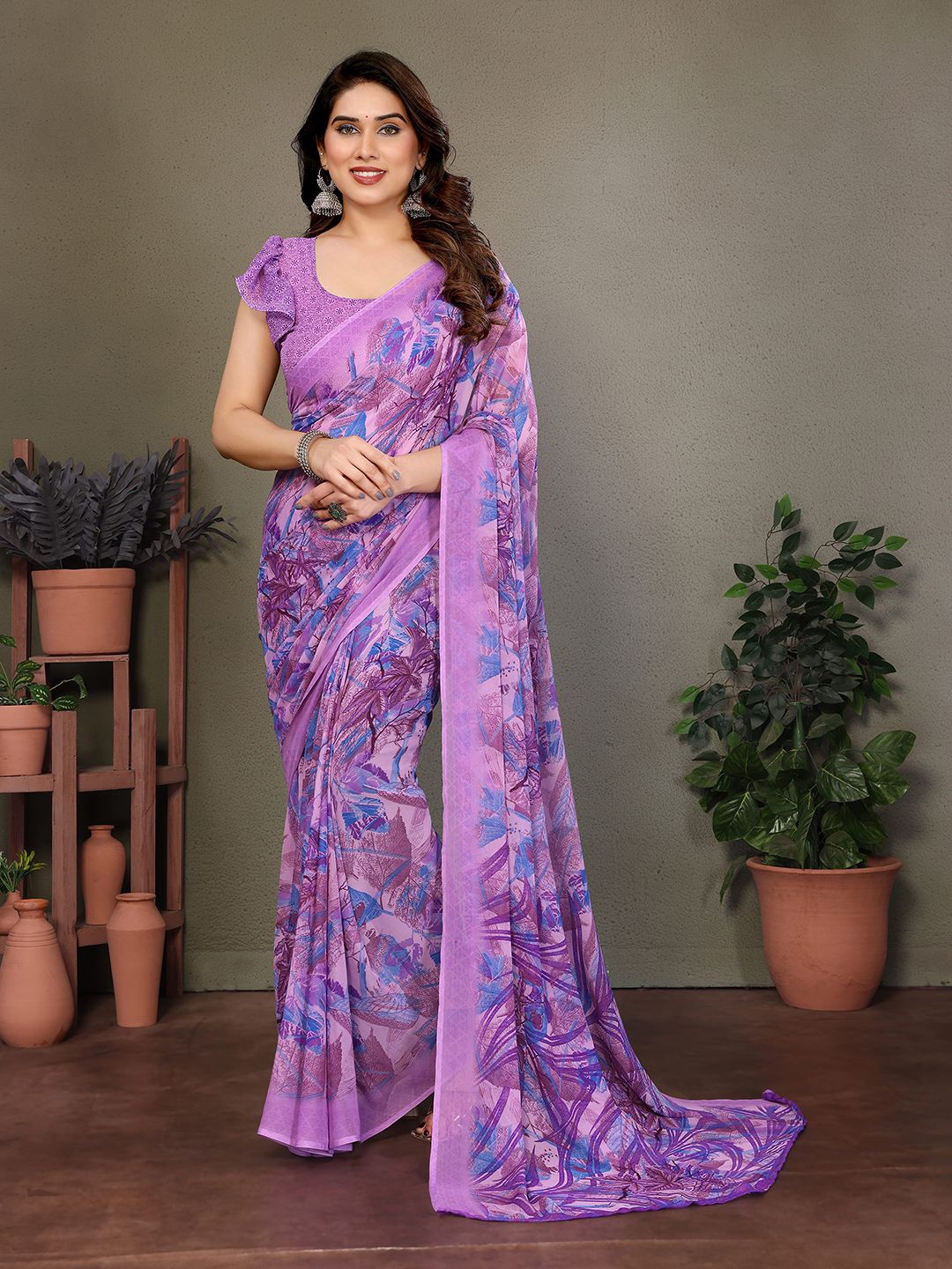 

Moda Rapido Floral Poly Georgette Saree, Purple