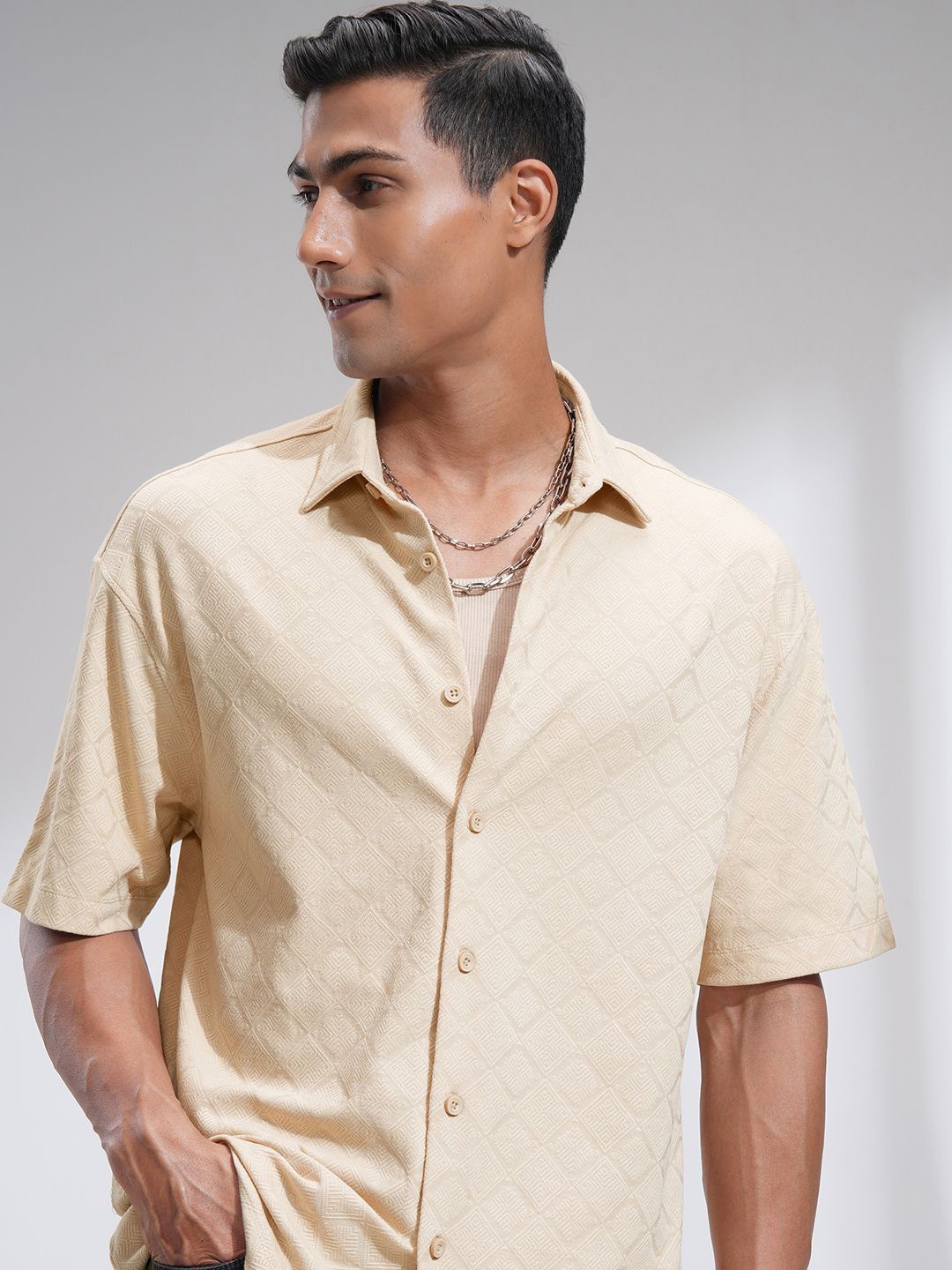 

LOCOMOTIVE Men Oversized Fit Spread Collar Textured Cotton Casual Shirt, Beige