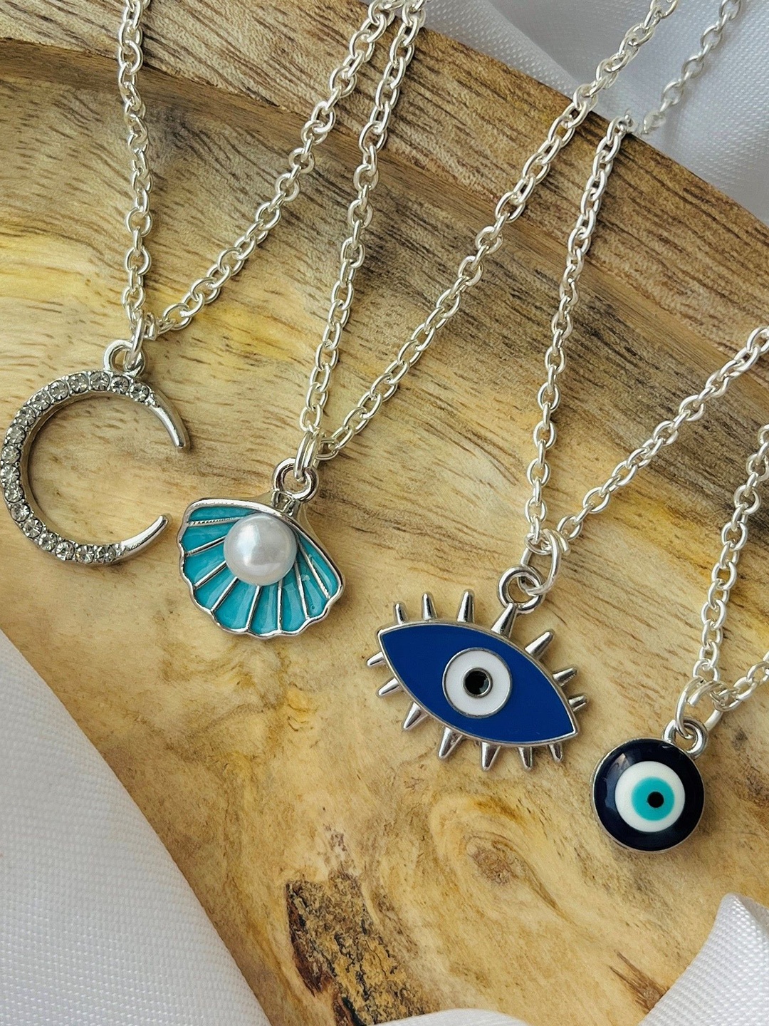 

Jewelsbysirani Set Of 4 Silver-Plated Artificial Stones Studded Minimal Chain