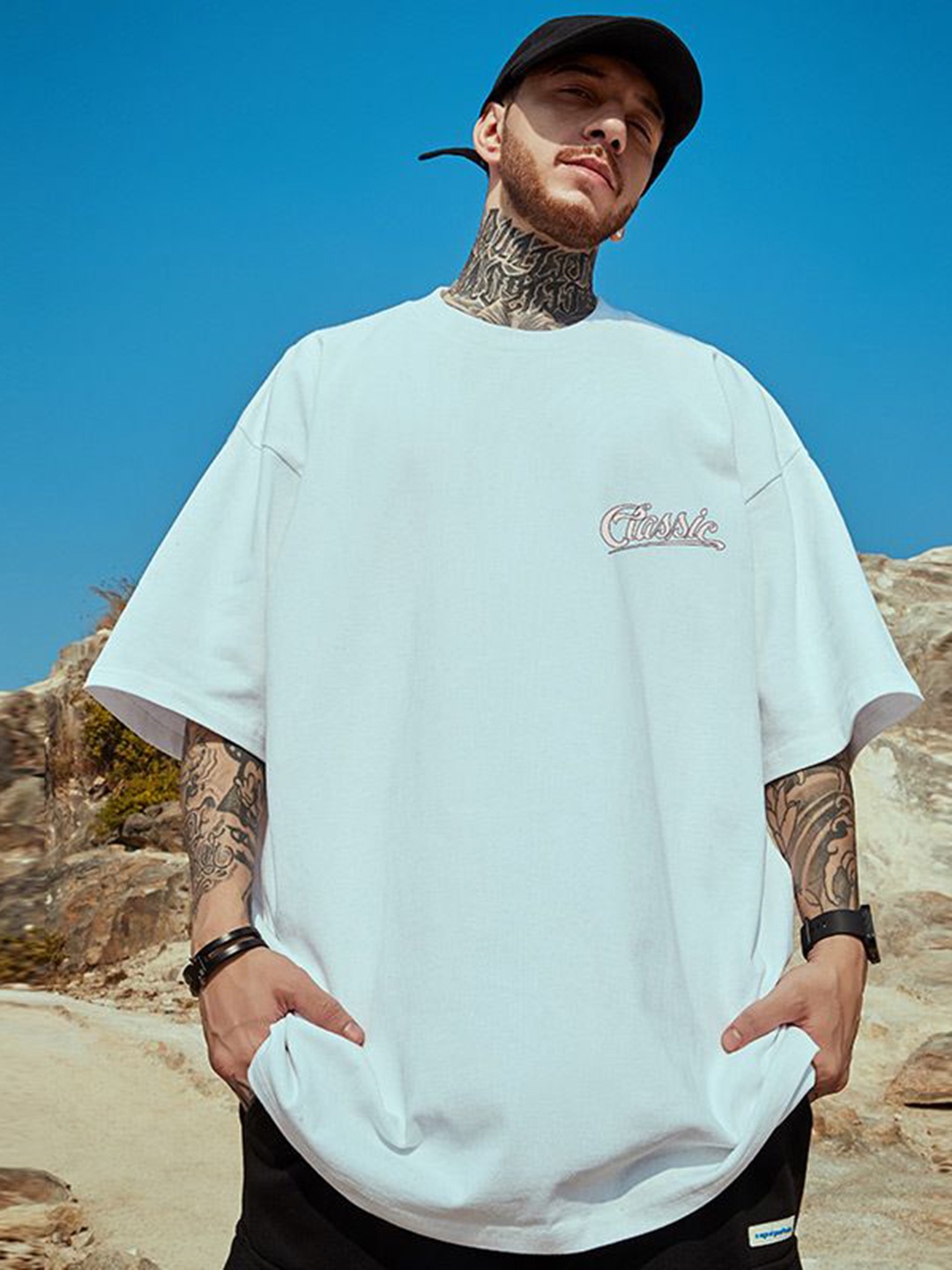 

HERE&NOW Men Graphic Printed Round Neck Oversized T-shirt, White