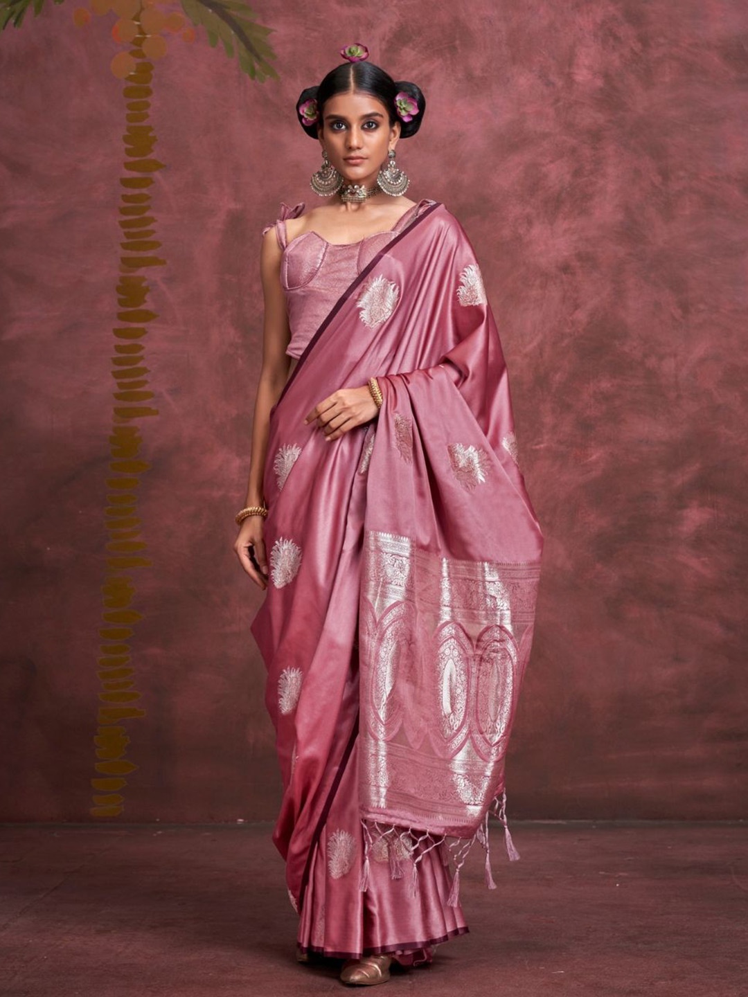 

PEENGAX Woven Design Satin Banarasi Saree, Pink