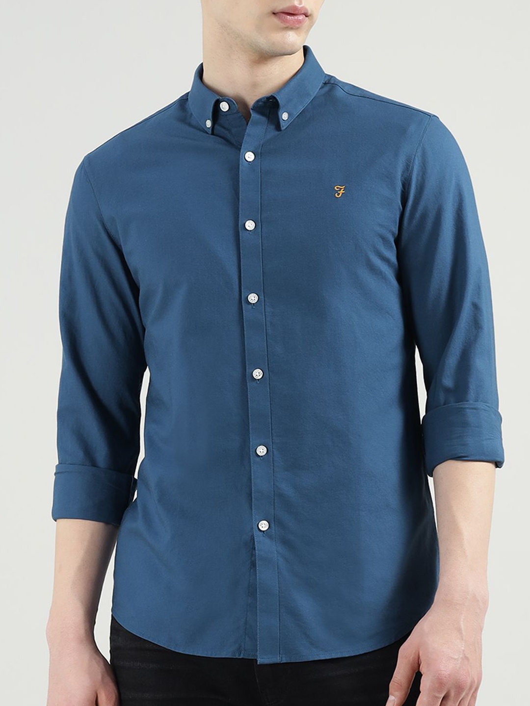 

Farah Men Button-Down Collar Solid Cotton Casual Shirt, Navy blue