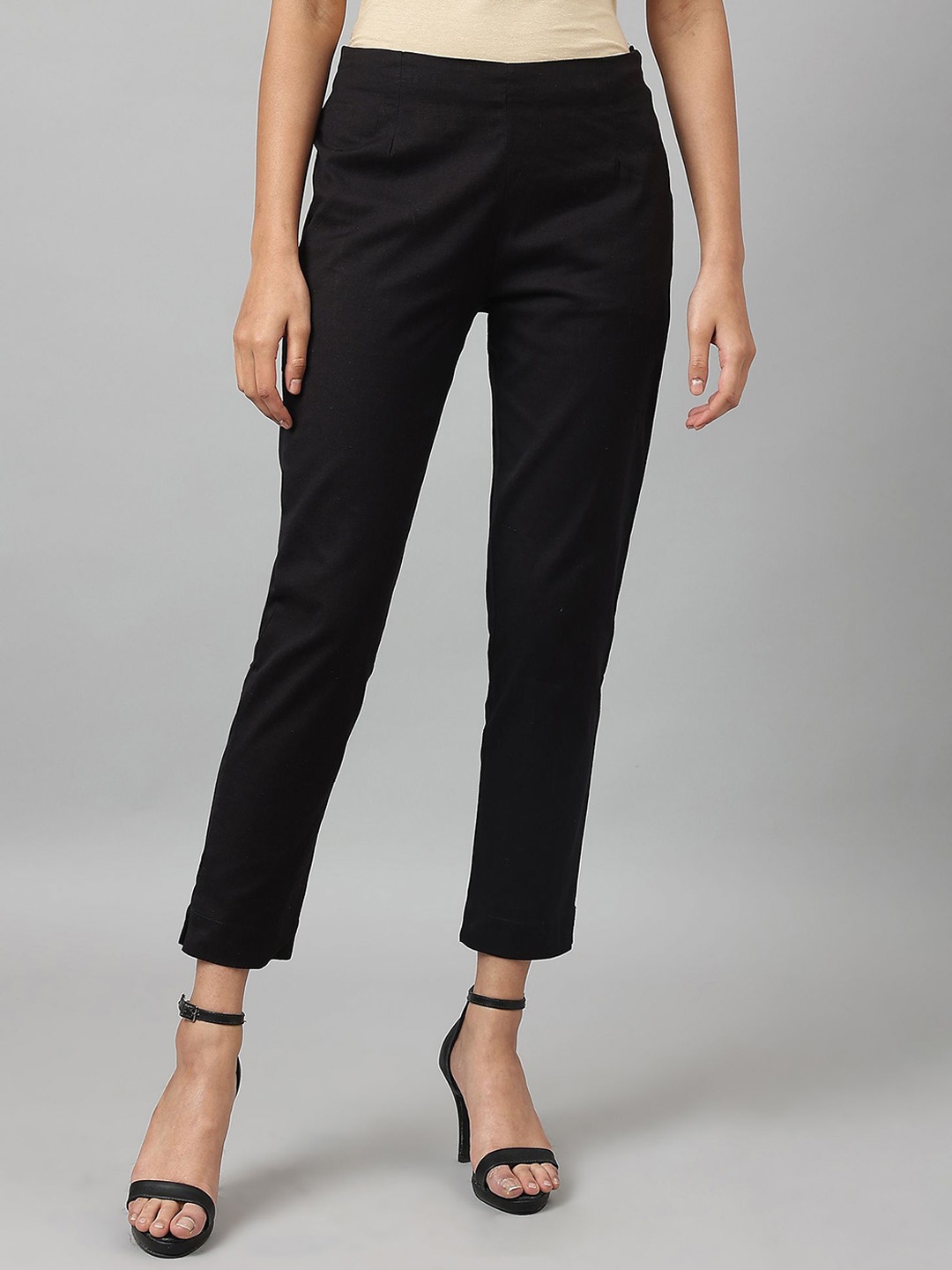 

W Women Slim Fit Mid-Rise Trousers, Black