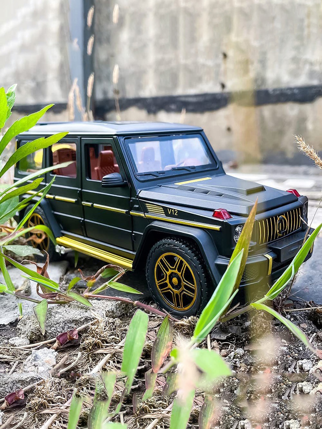 

DEUSON ECOM Diecast Metal Car G Wagon Toy Car, Black
