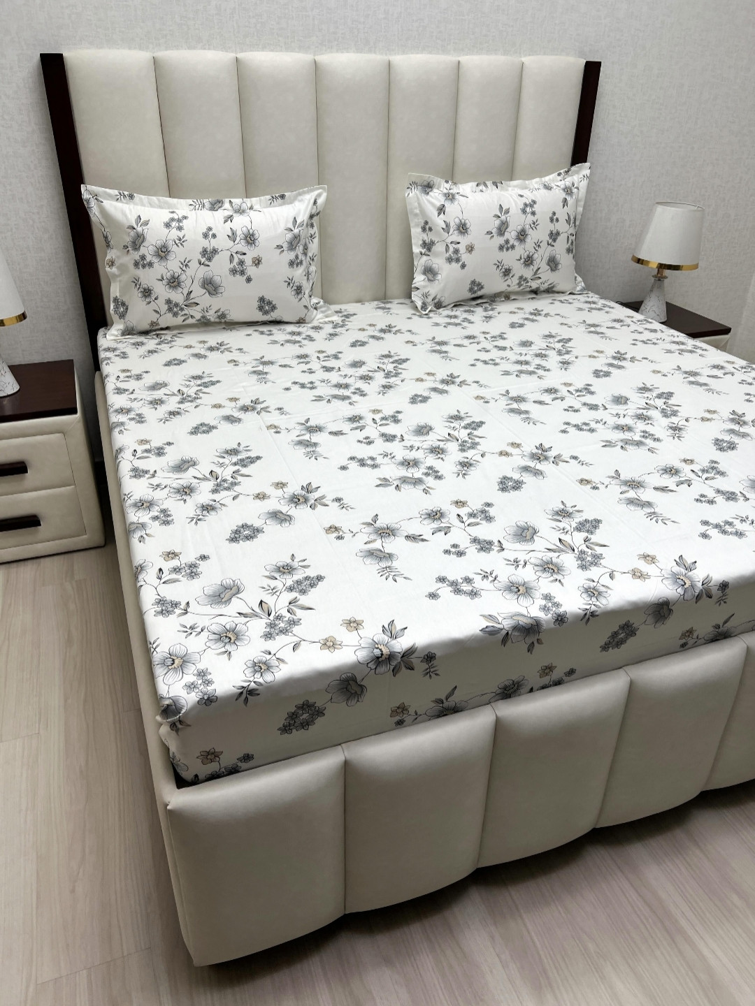 

Pure Decor White & Grey Floral 250 TC Queen Bedsheet with 2 Pillow Covers 2.28 m x 2.54 m