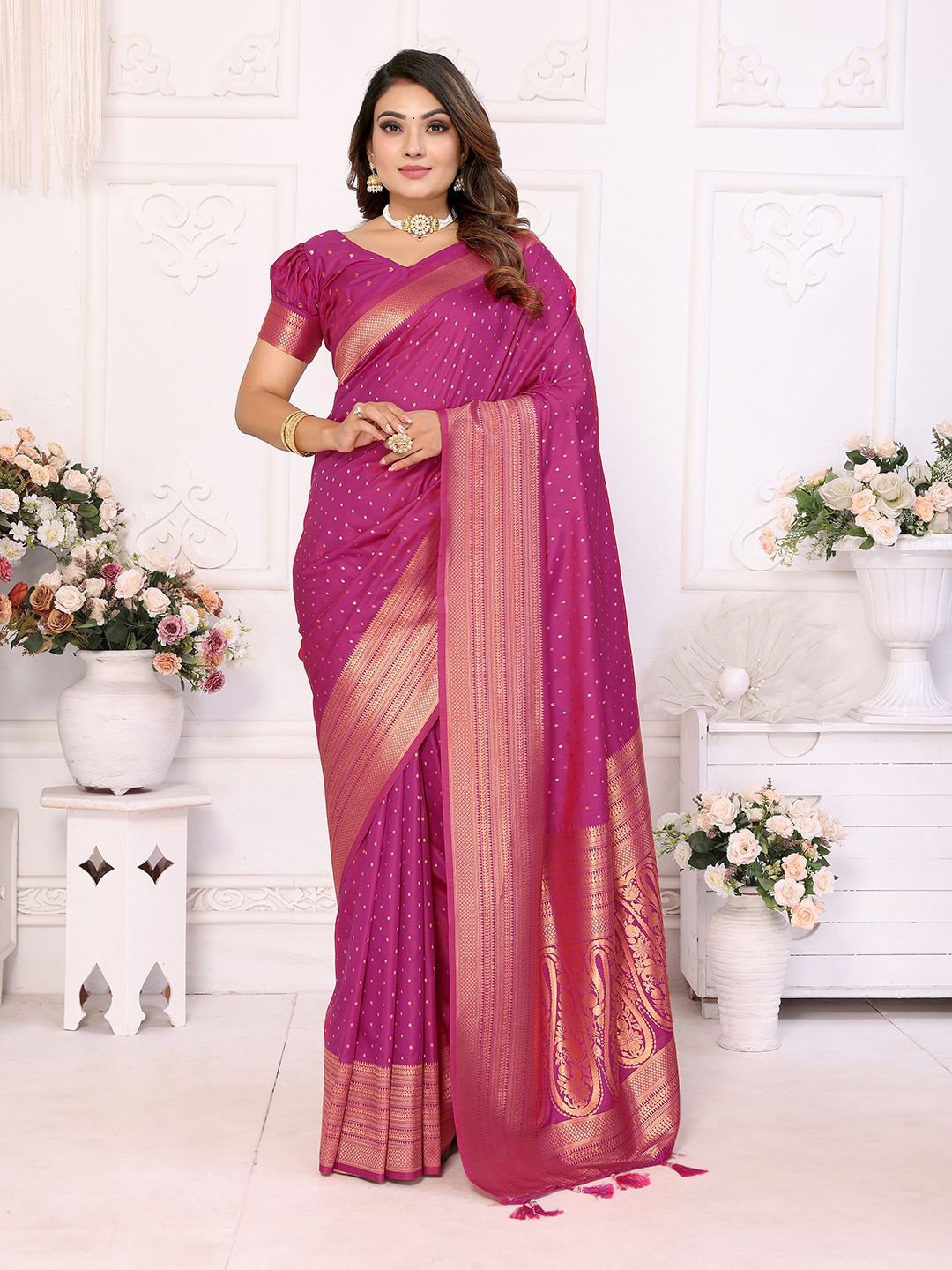 

LeeliPeeri Designer Woven Design Zari Silk Blend Banarasi Saree, Pink
