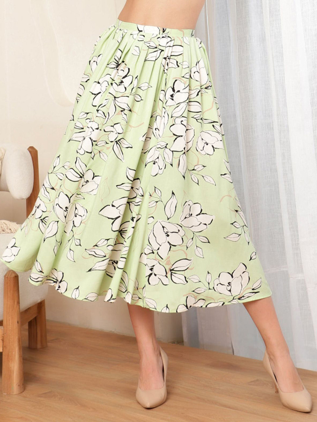 

Roving Mode Women Floral Printed A-Line Pleated Midi Skirt, Lime green