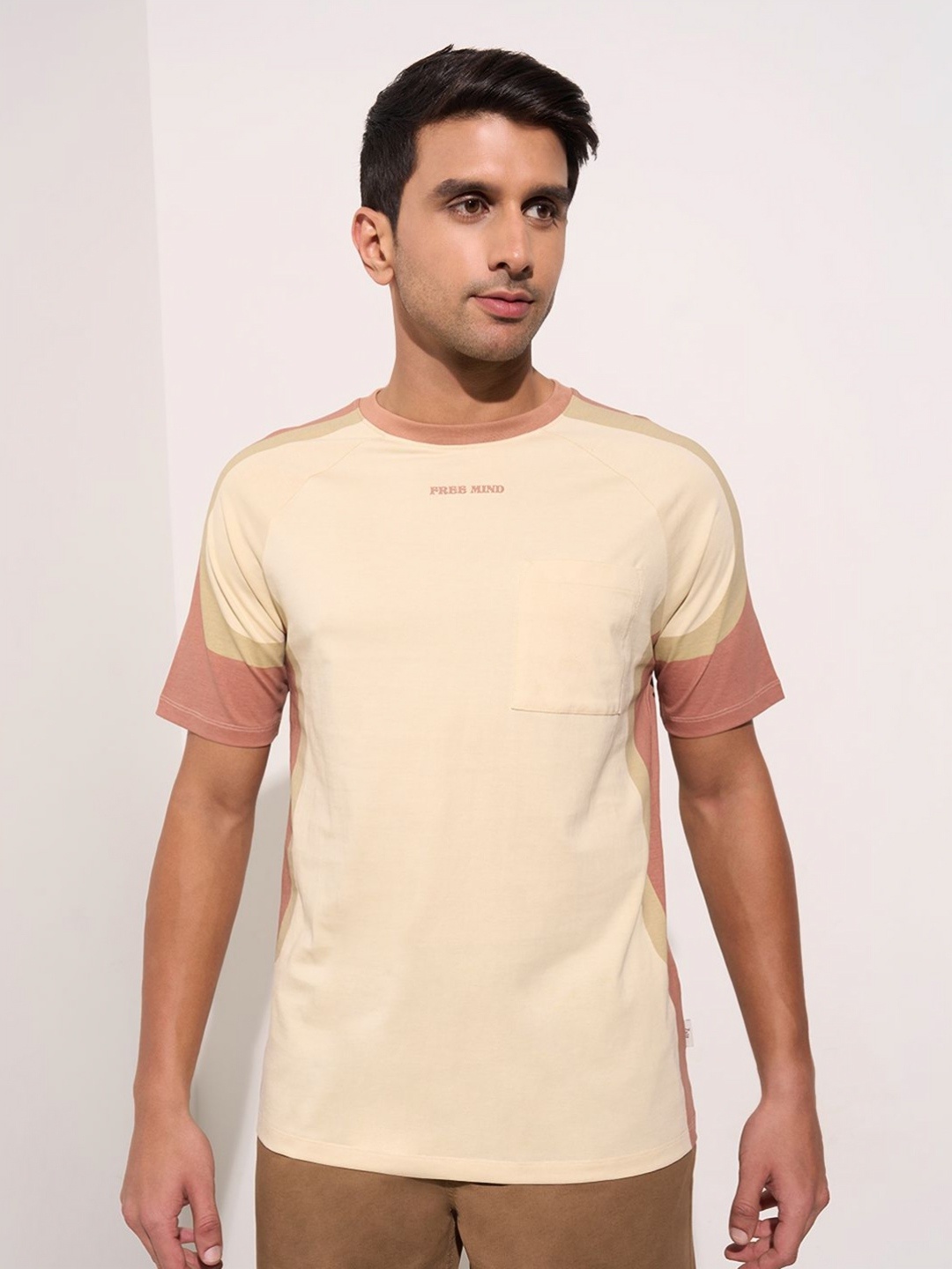 

7 Alt by Pantaloons Men Colourblocked Round Neck Cotton T-shirt, Cream