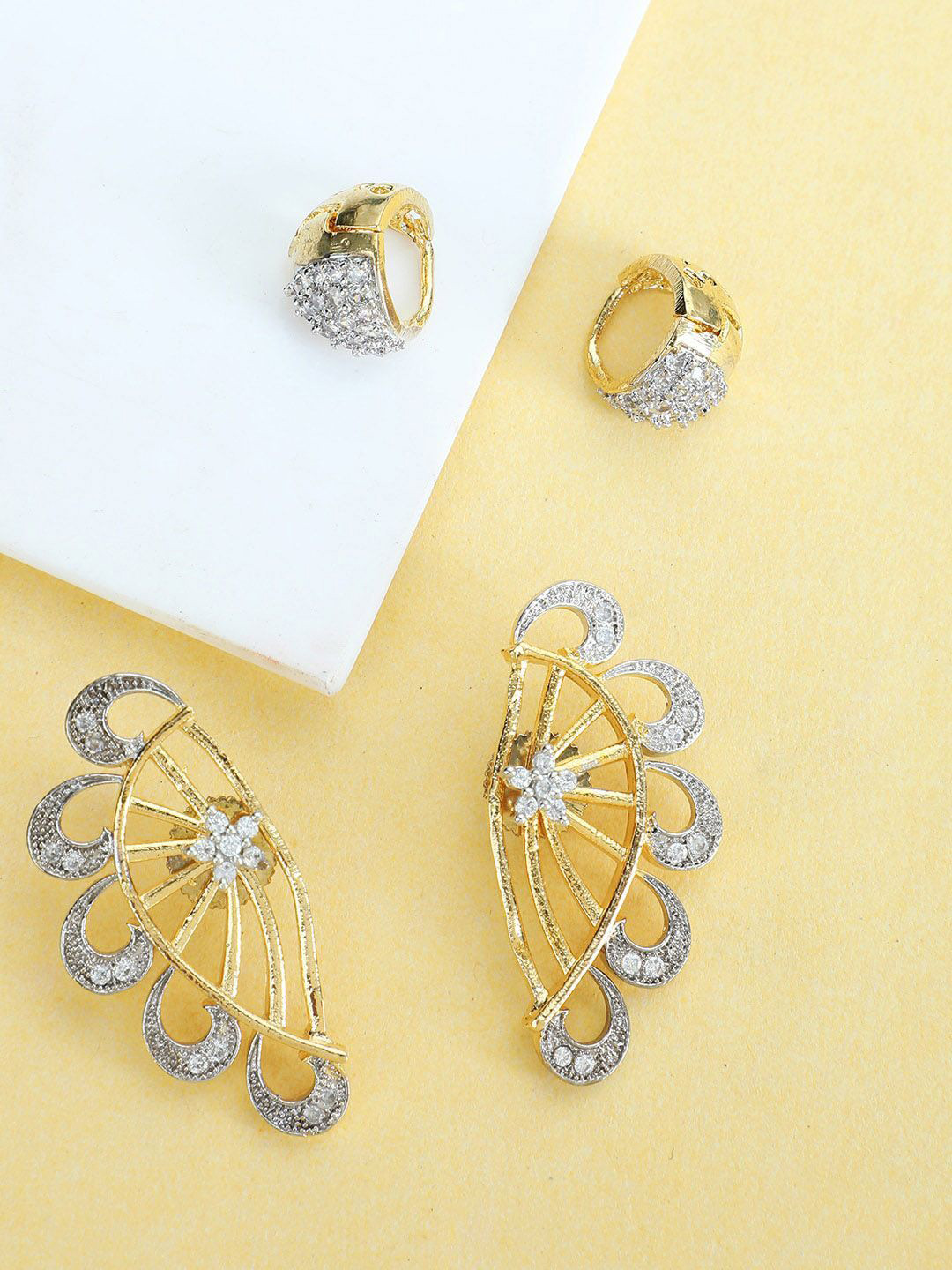 

Anouk Gold Plated Contemporary American Diamond Studded Earcuf, White