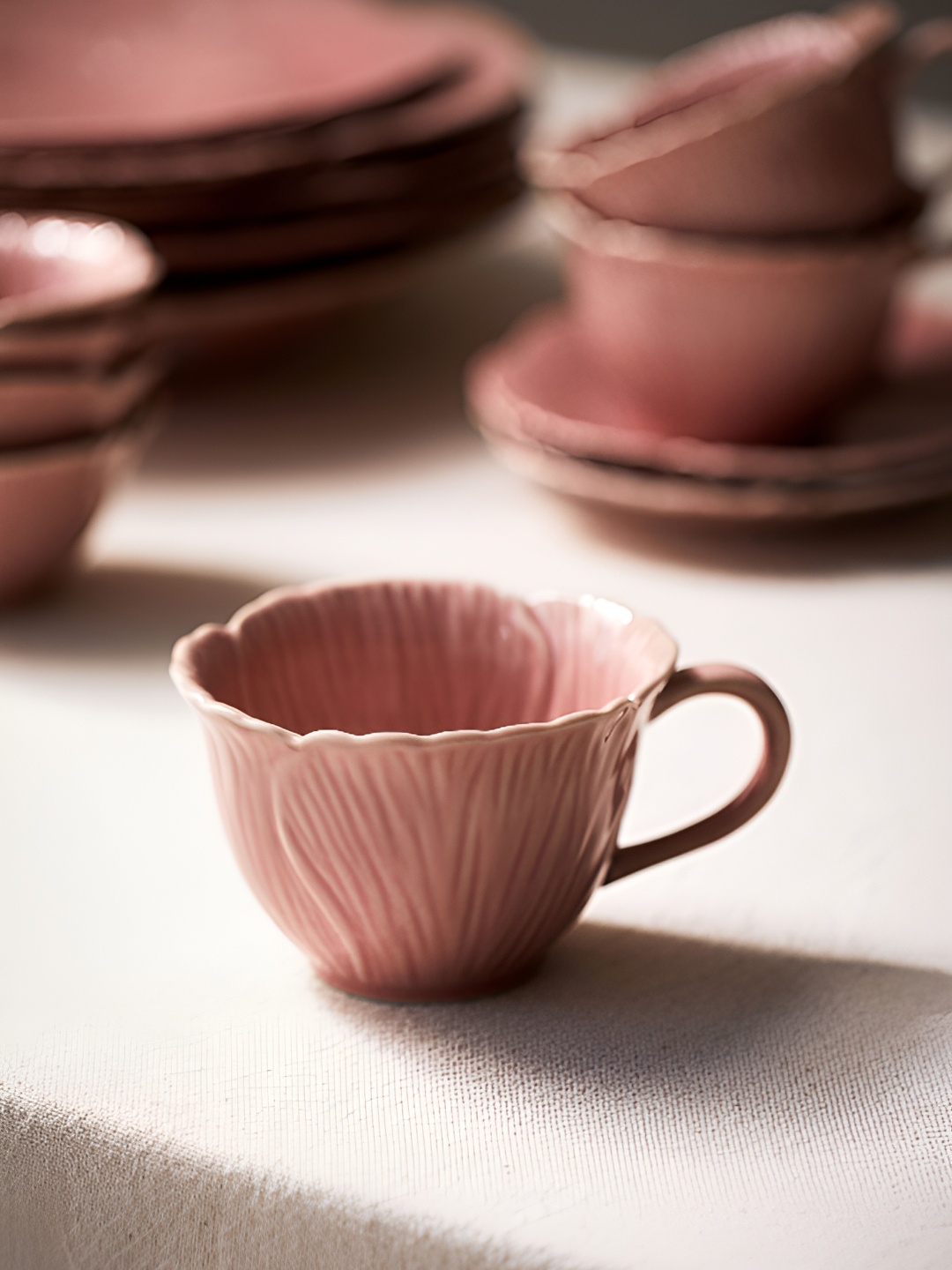 

H&M Pink Stoneware Mug