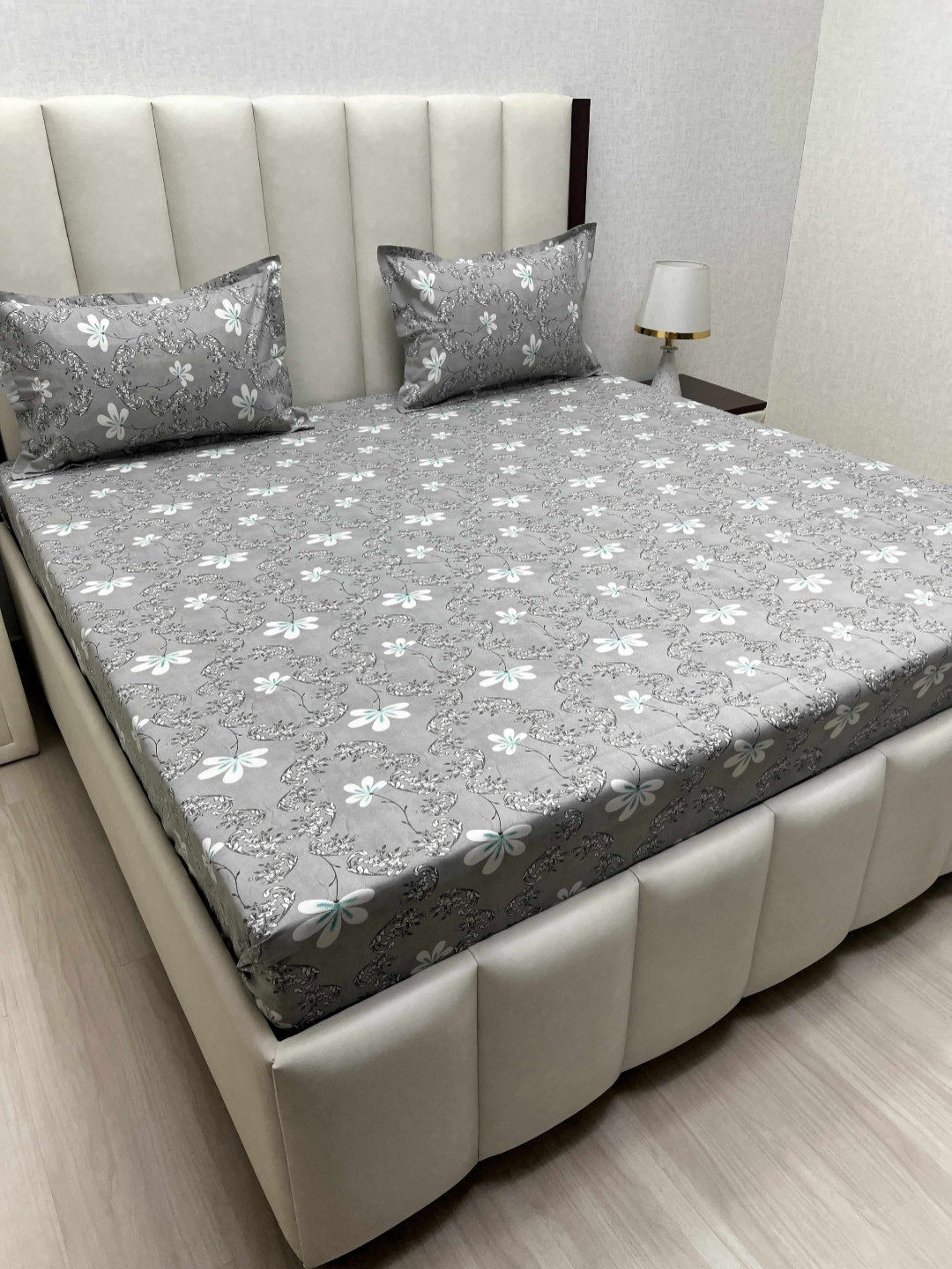 

Pure Decor Passion Grey Printed Pure Cotton 350 TC Queen Bedsheet Set 2.28 m x 2.54 m