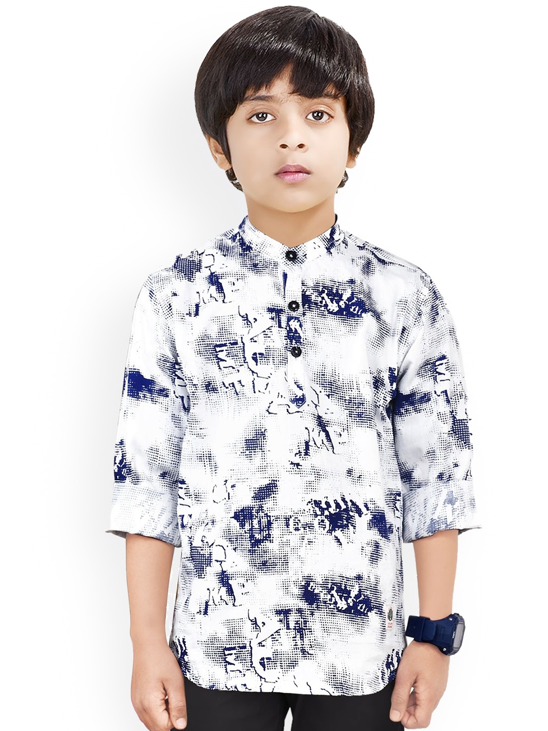 

MADE IN THE SHADE Boys Abstract Printed Mandarin Collar Pure Cotton Kurta, White