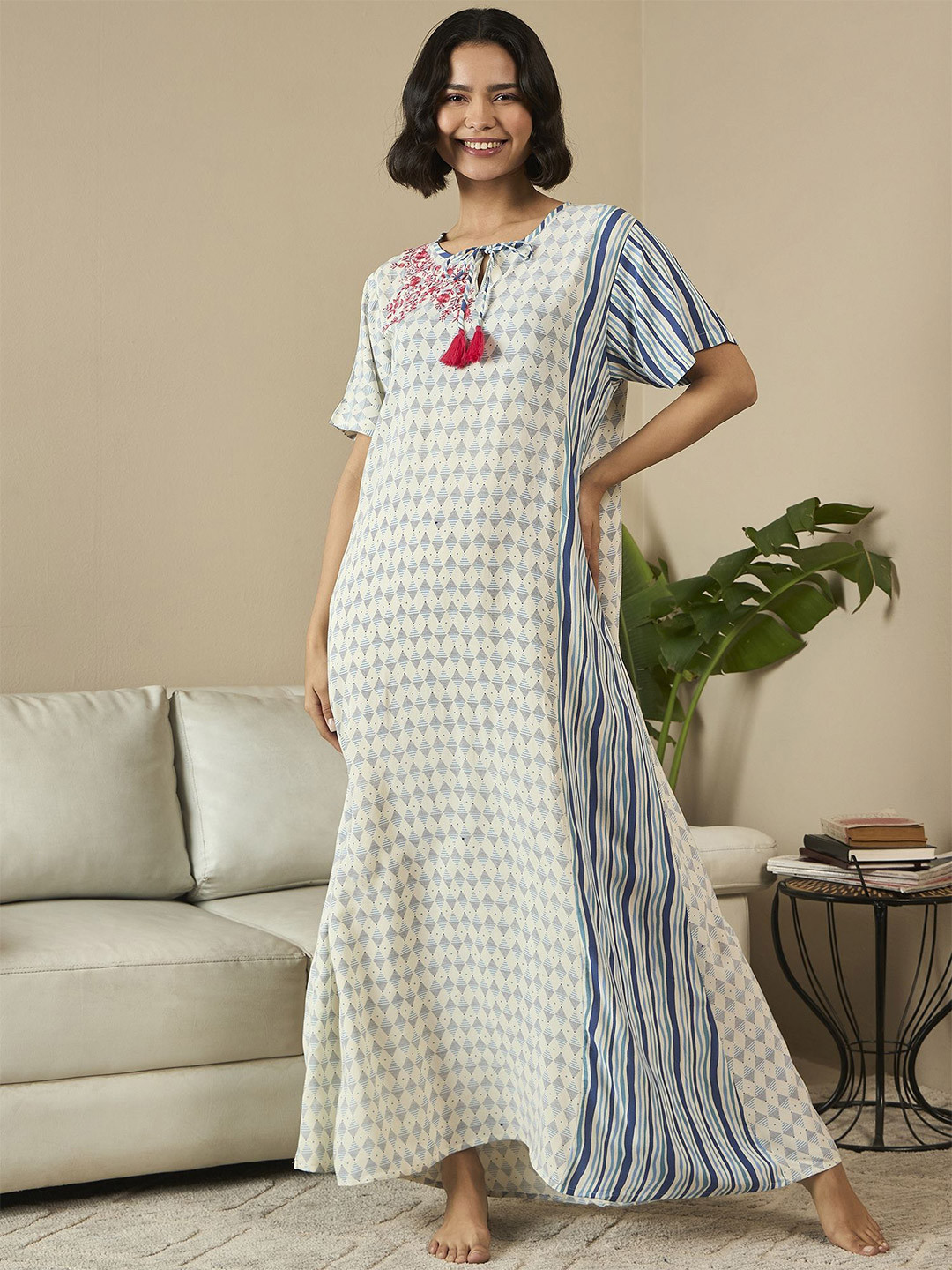 

July Printed Maxi Nightdress, White