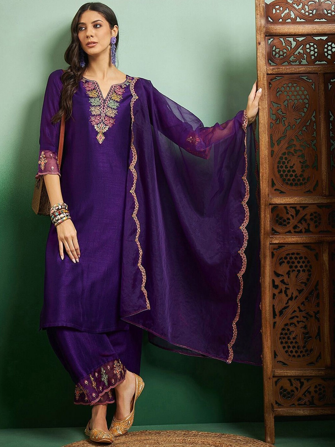 

KALINI Floral Embroidered Notch Neck Straight Kurta With Trousers And Dupatta, Magenta