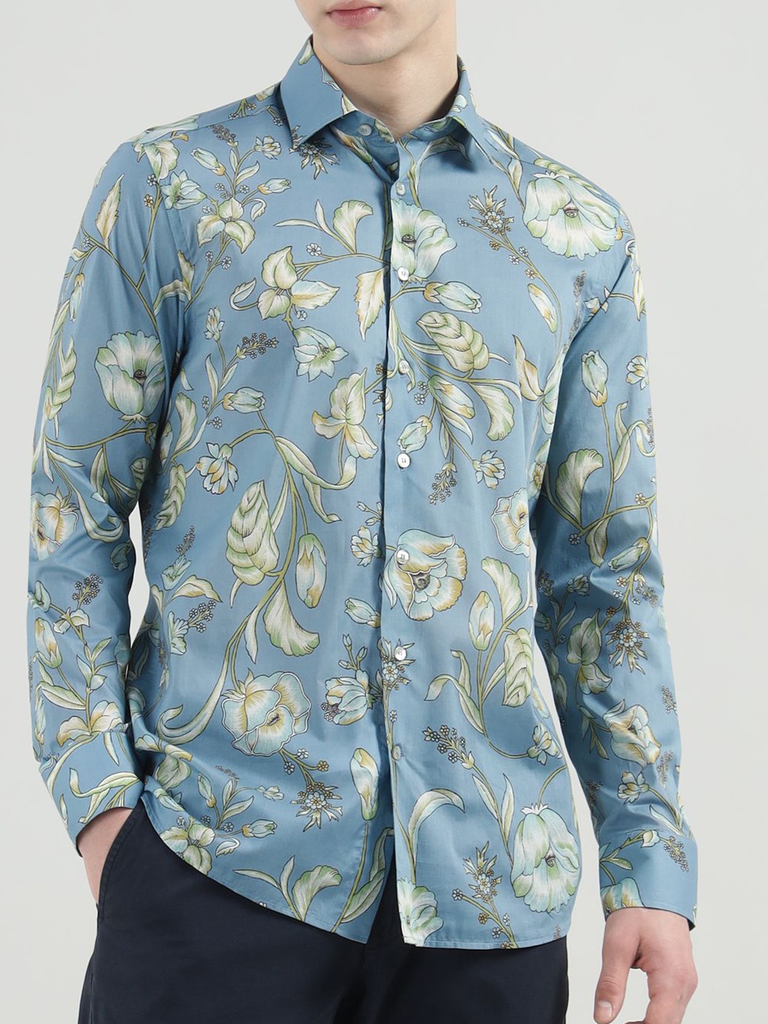 

ETRO Men Spread Collar Floral Printed Cotton Casual Shirt, Blue