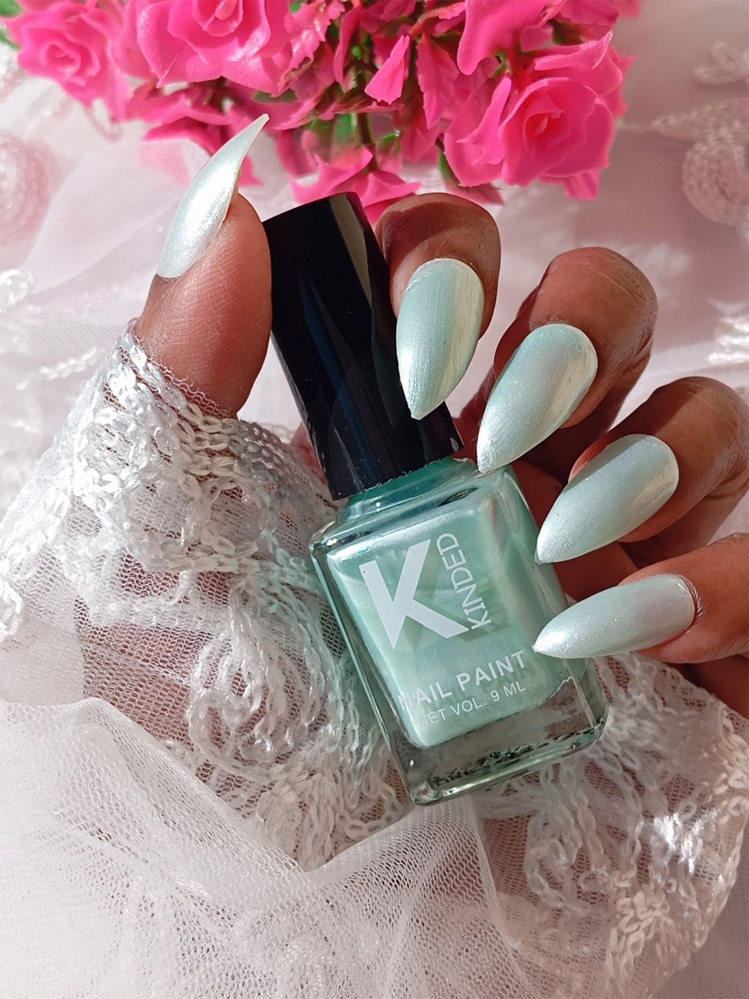 

KINDED Metallic Long Stay Nail Polish - 9 ml - Chrome Sea Green 51