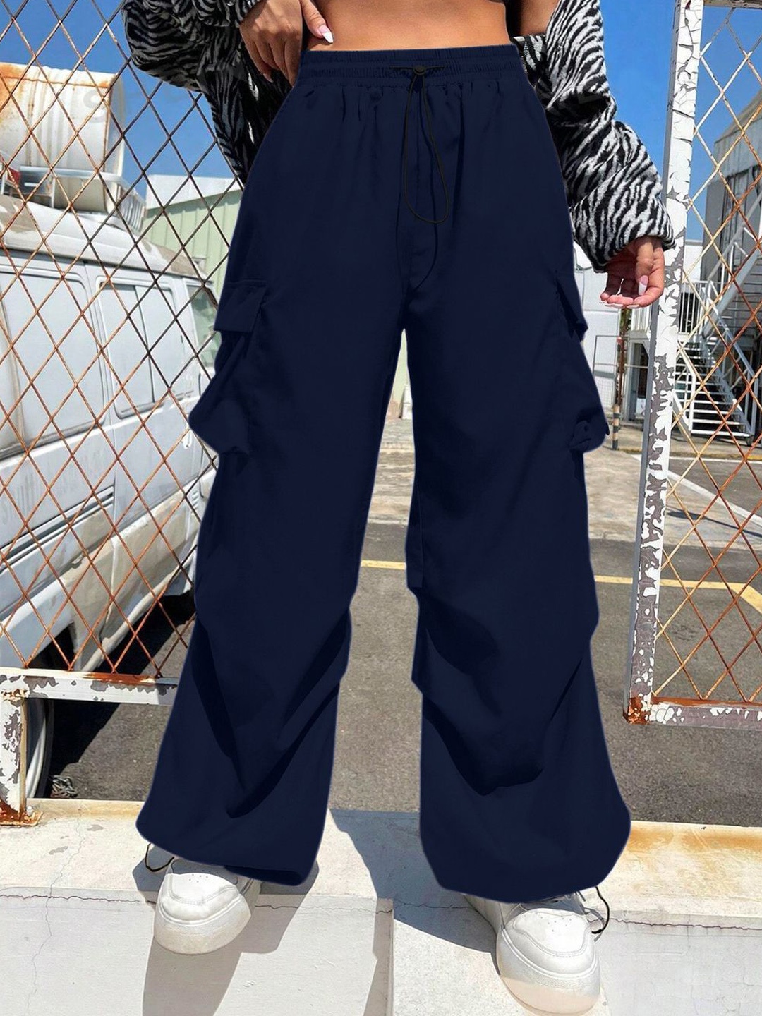 

BUY NEW TREND Women Relaxed Loose Fit High-Rise Cargos Trousers, Navy blue