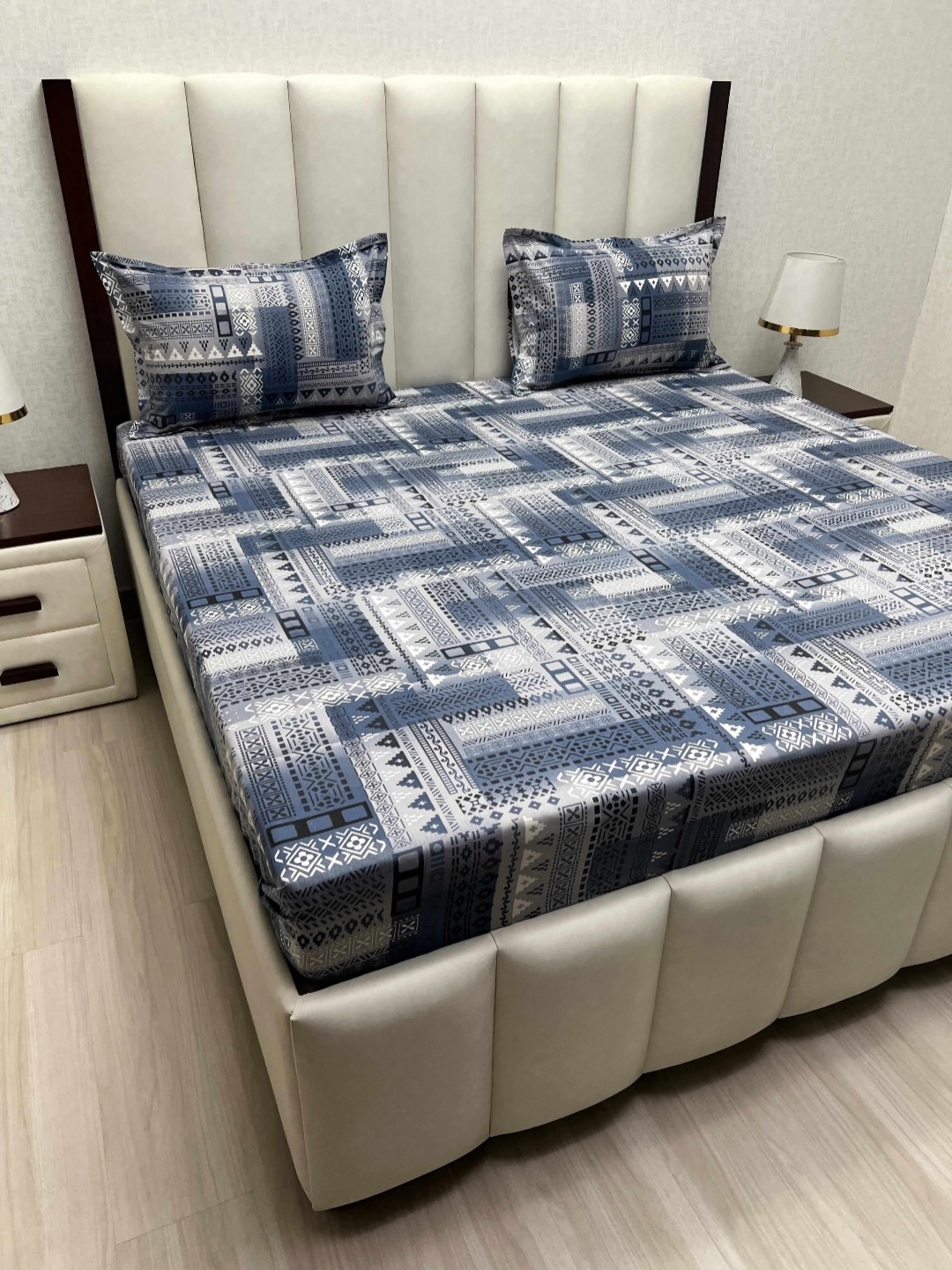 

Pure Decor Velar Fur Sib Blue Printed Pure Cotton 230 TC King Bedsheet Set 2.74 m x 2.74 m