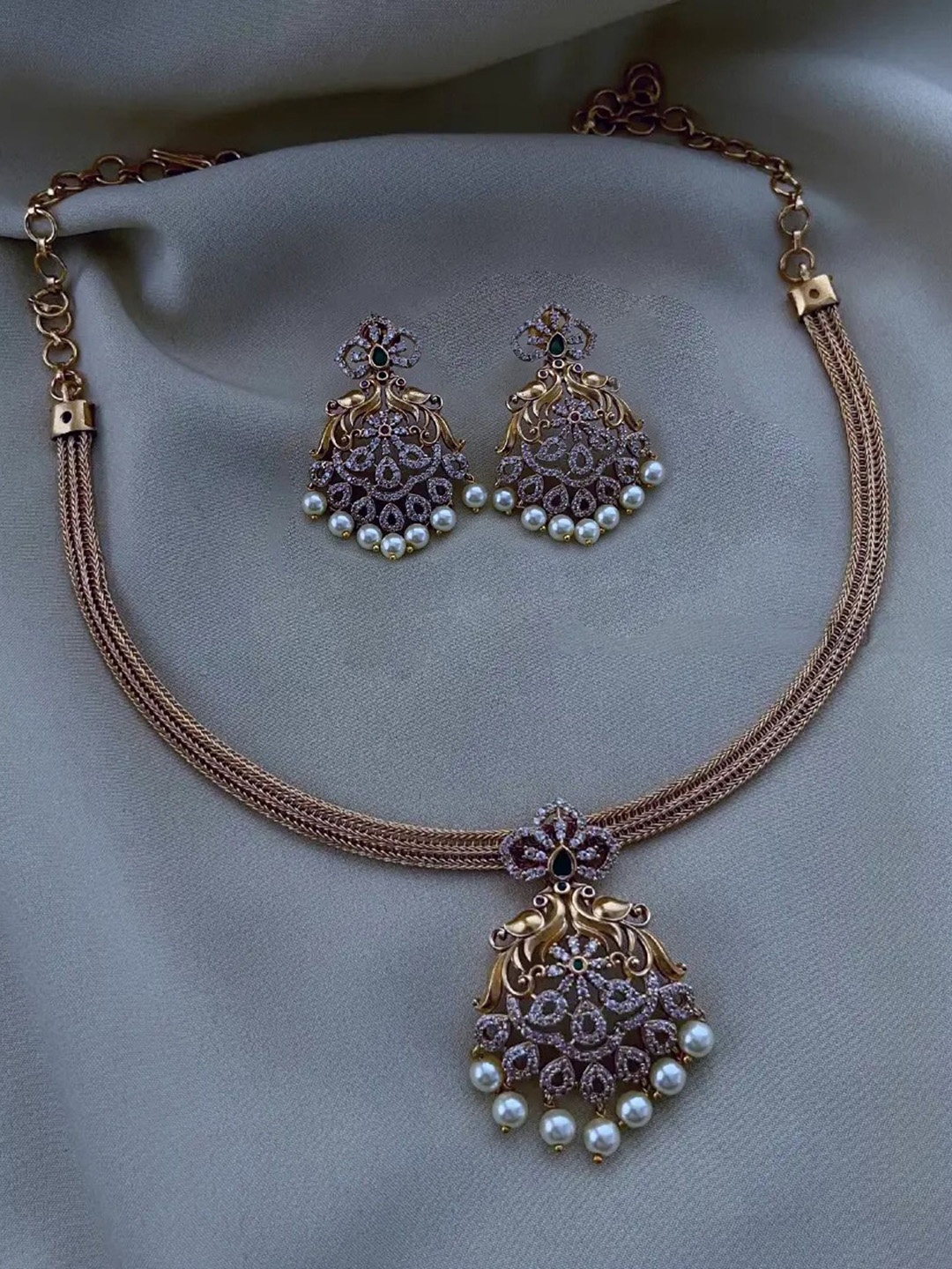 

Rangrozo Jewellery Gold Plated Stones Studded Jewellery Set