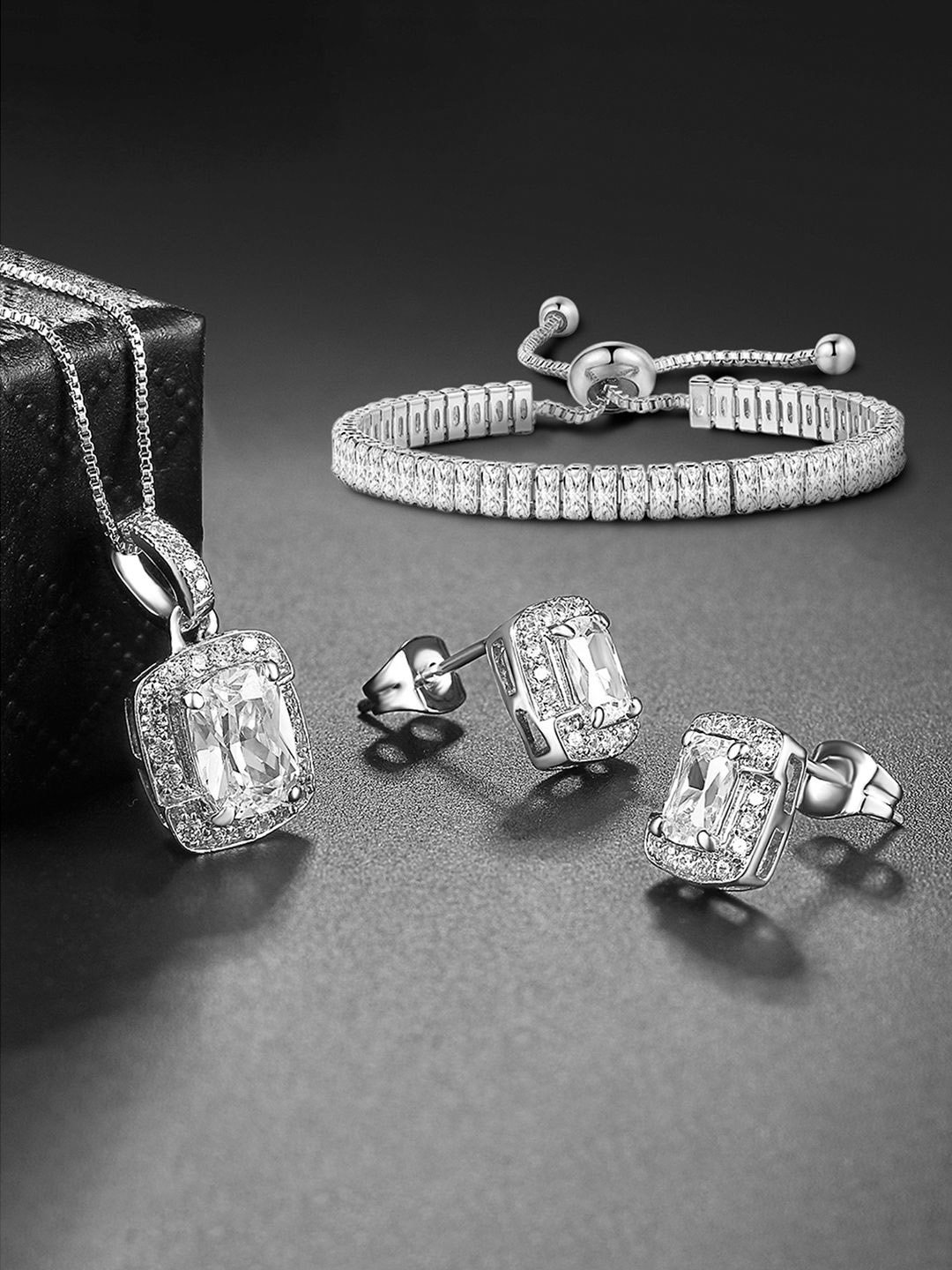 

Peora Silver-Plated Cubic Zirconia Studded Jewellery Set