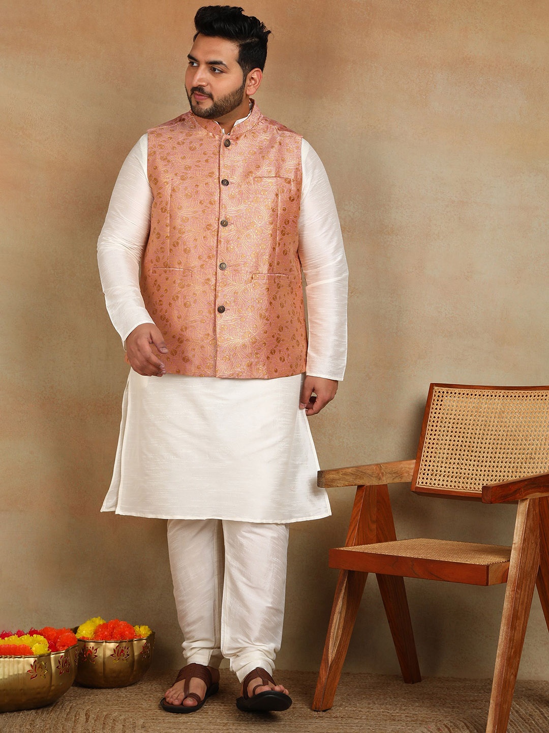 

Sztori Women Woven-Design Nehru Jacket, Pink