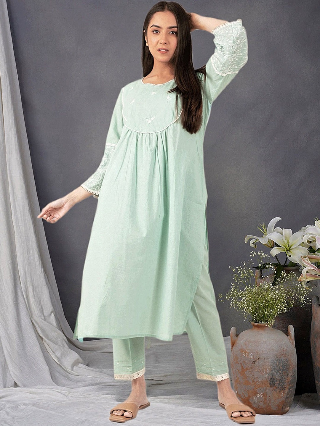 

zuri Floral Yoke Design Thread Work Cotton A-Line Kurta, Sea green