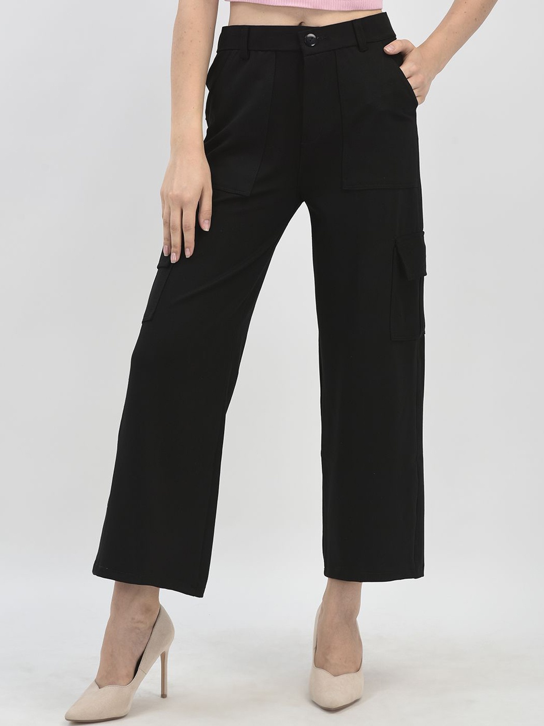 

FNOCKS Women Ultra Straight Fit High-Rise Trousers, Black