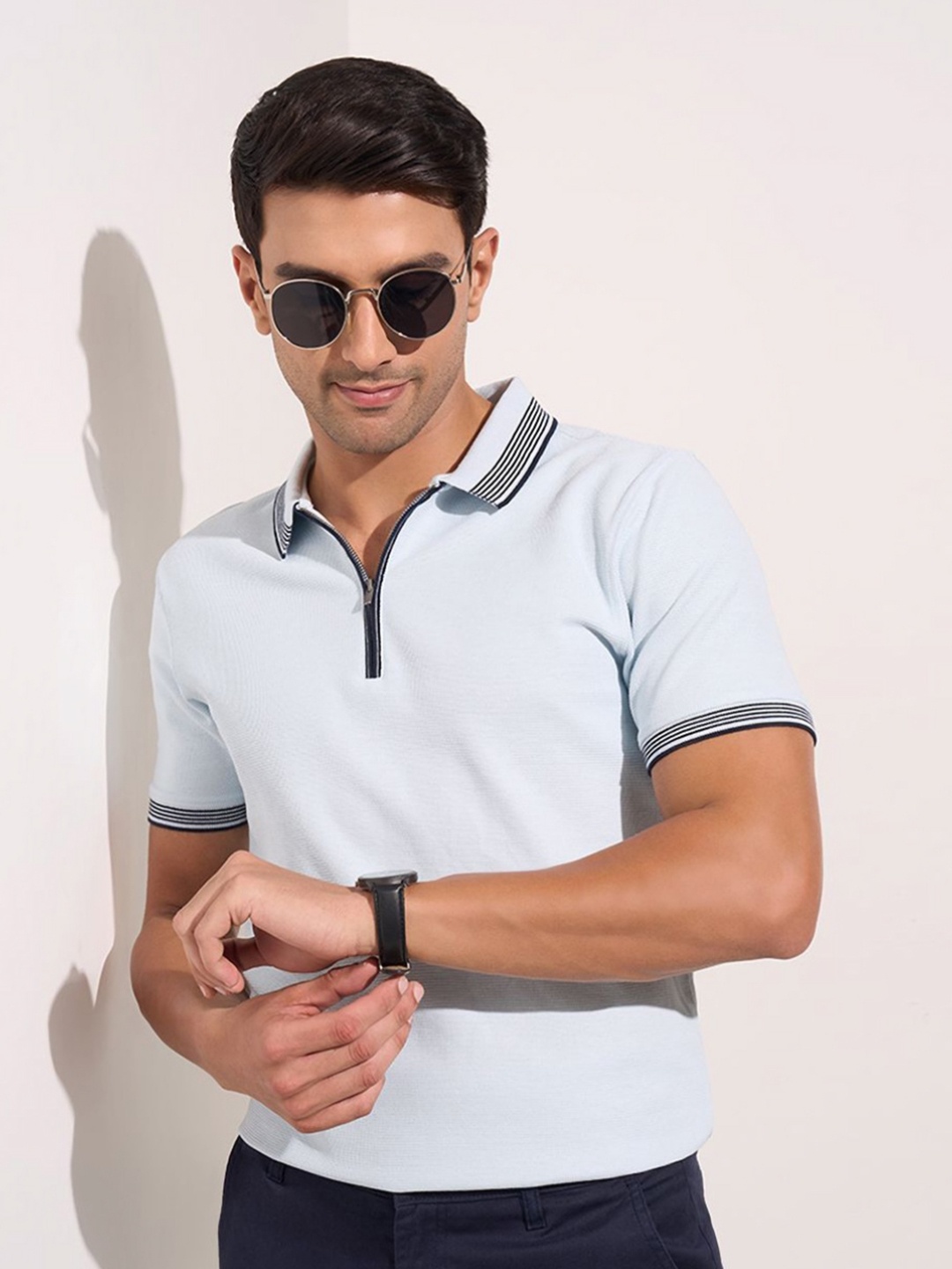 

Peregrine by Pantaloons Men Solid Polo Collar Cotton T-shirt, Turquoise blue