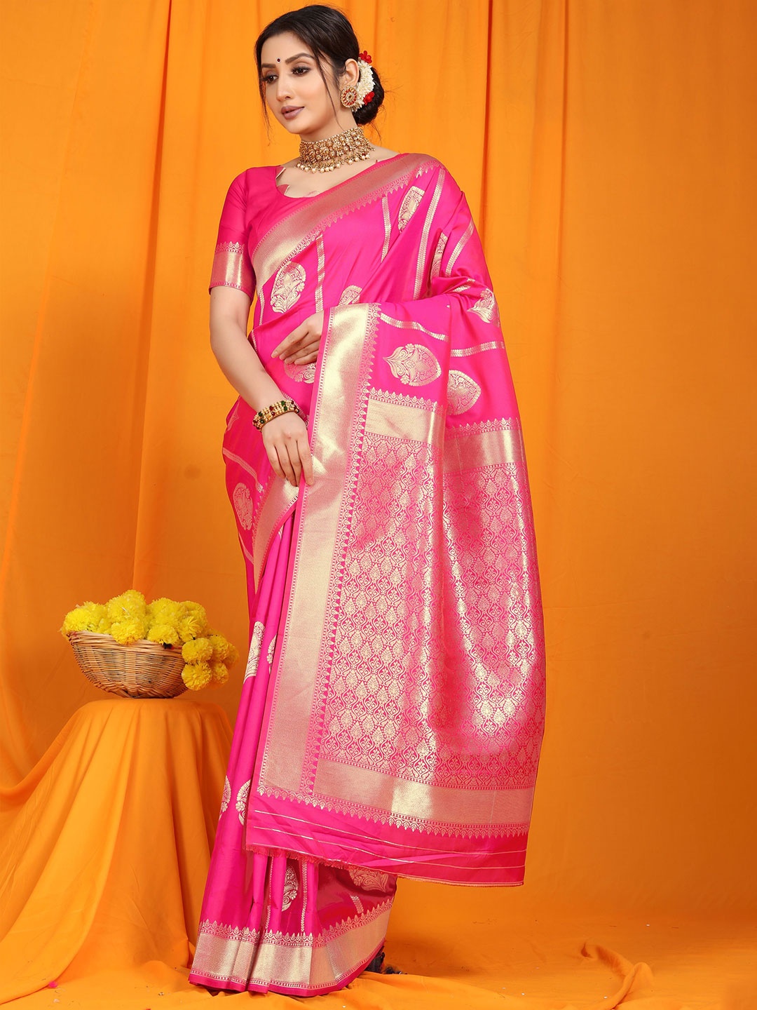 

Kandora Ethnic Motifs Zari Pure Silk Banarasi Saree, Pink