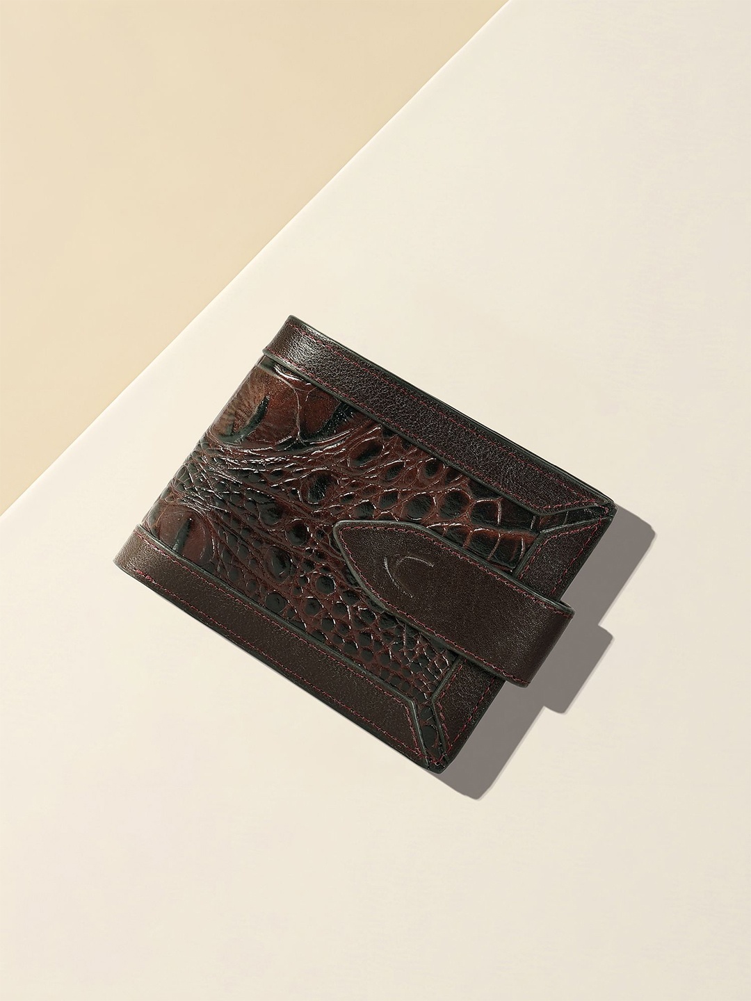 

Hidesign Men Geometric Printed Leather Two Fold Wallet, Brown