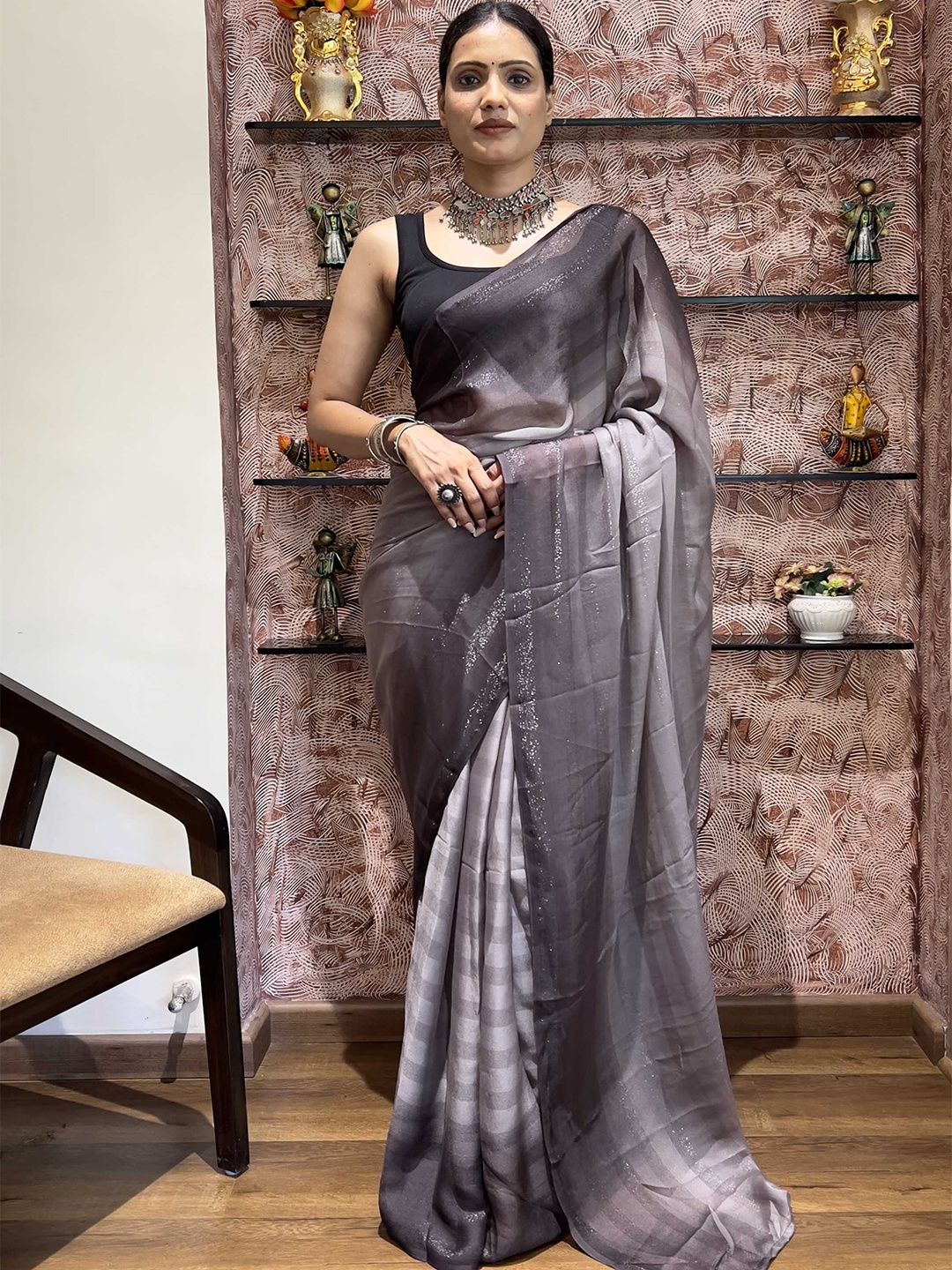 

DIVASTRI Ombre Poly Georgette Ready to Wear Saree, Grey