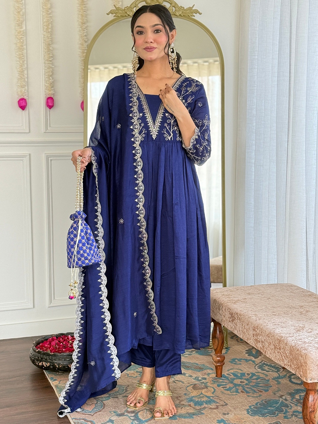 

Navlik Floral Embroidered V-Neck Sequinned Kurta With Trousers And Dupatta, Blue