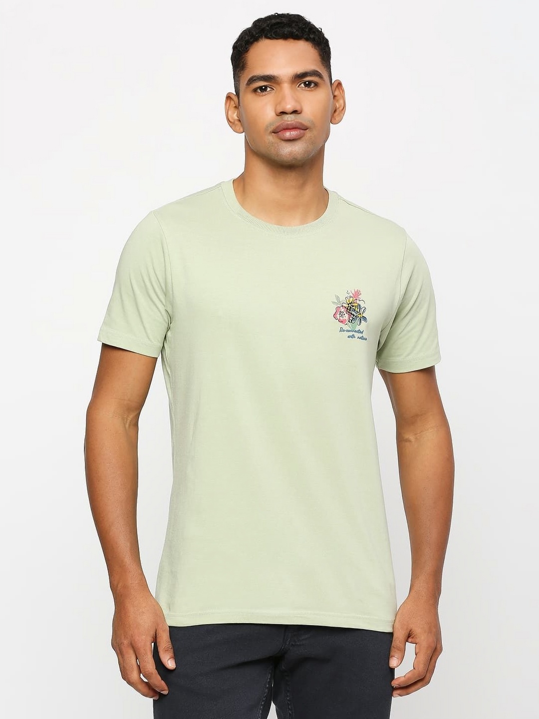 

Basics Men Floral Printed Round Neck Cotton Muscle Fit T-shirt, Green