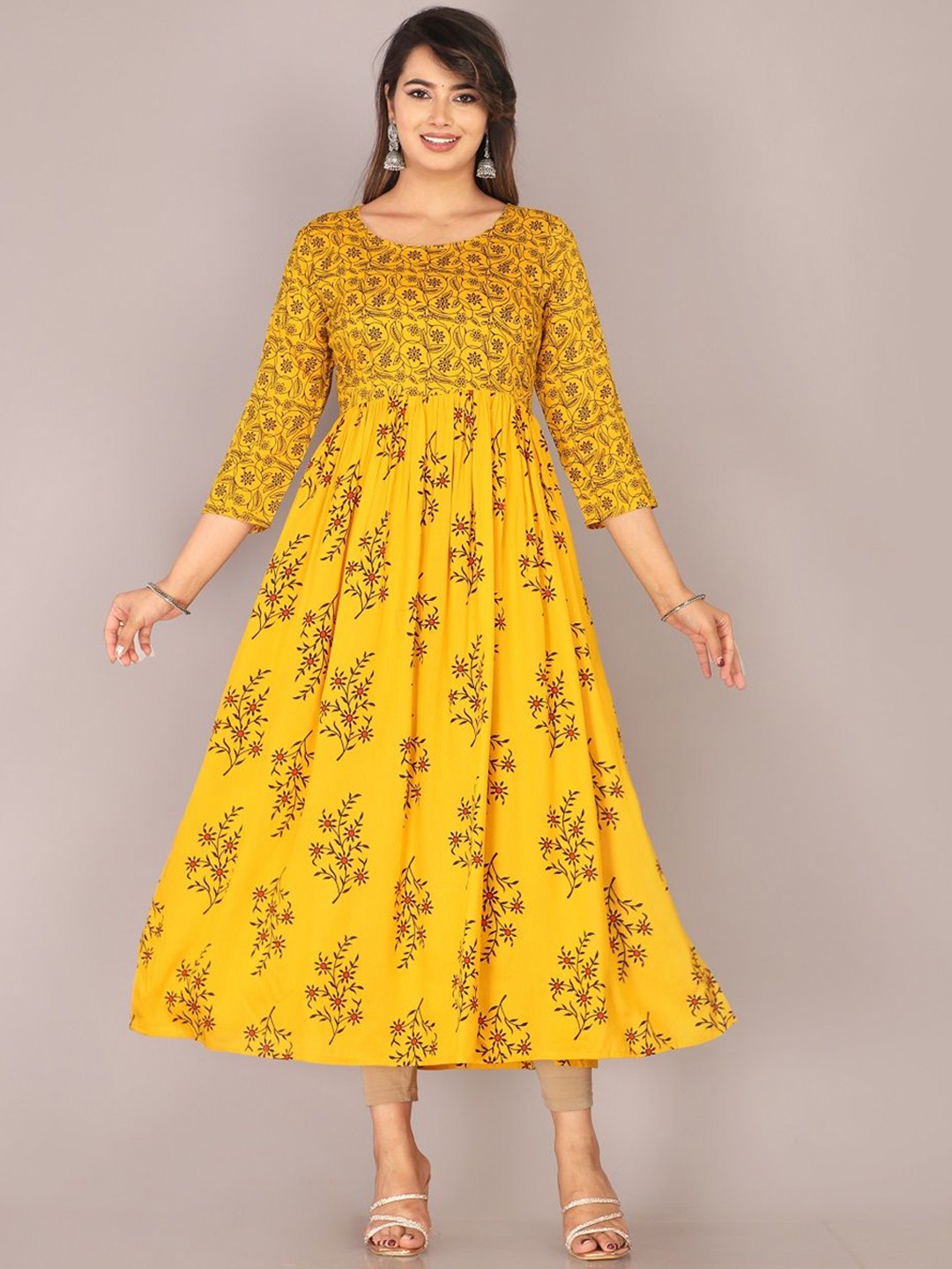 

PRIYAGANI GARMENTS Floral Printed Round Neck Anarkali Kurta, Mustard
