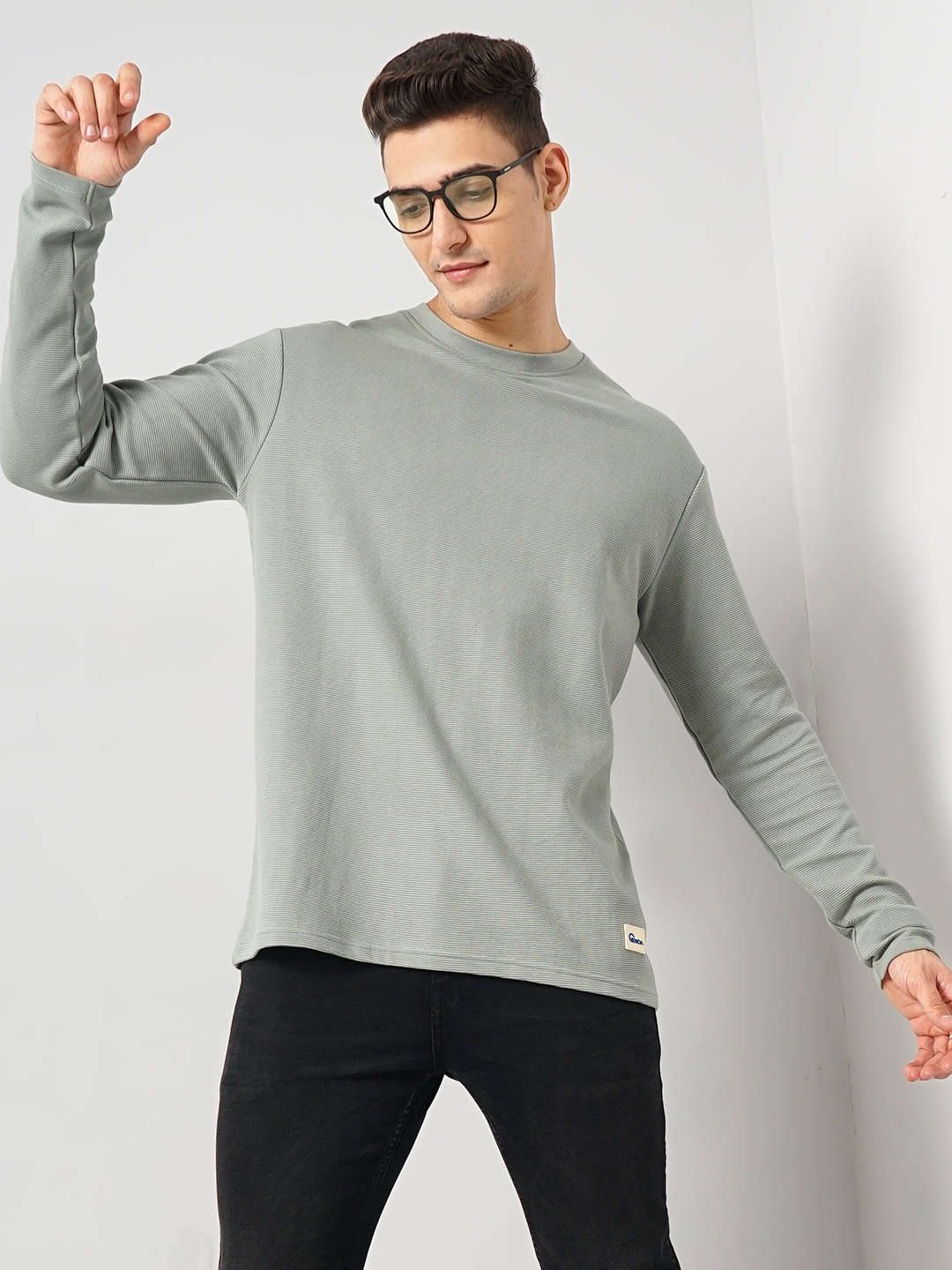 

Genoa Men Solid Round Neck Cotton Oversized T-shirt, Grey