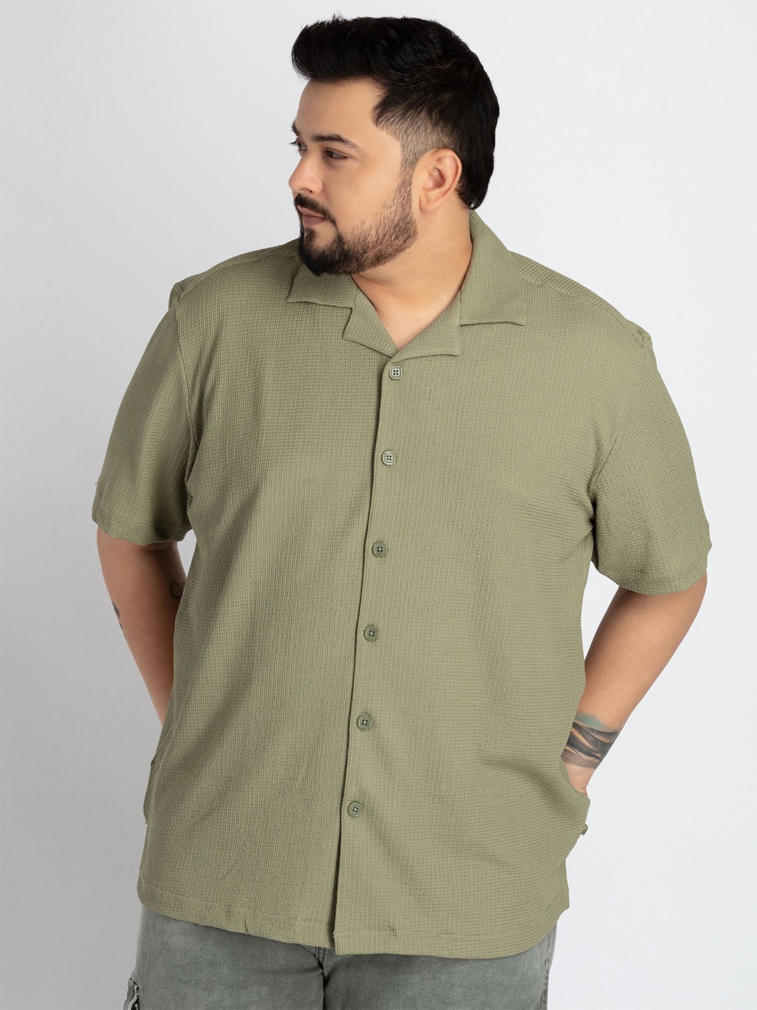

UNSIZED Men Opaque Casual Shirt, Green