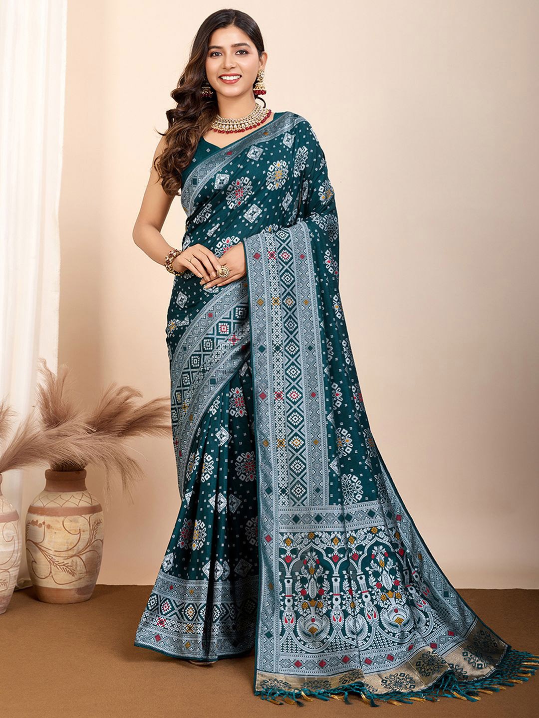 

Satrani Woven Design Pure Silk Designer Kanjeevaram Saree, Green