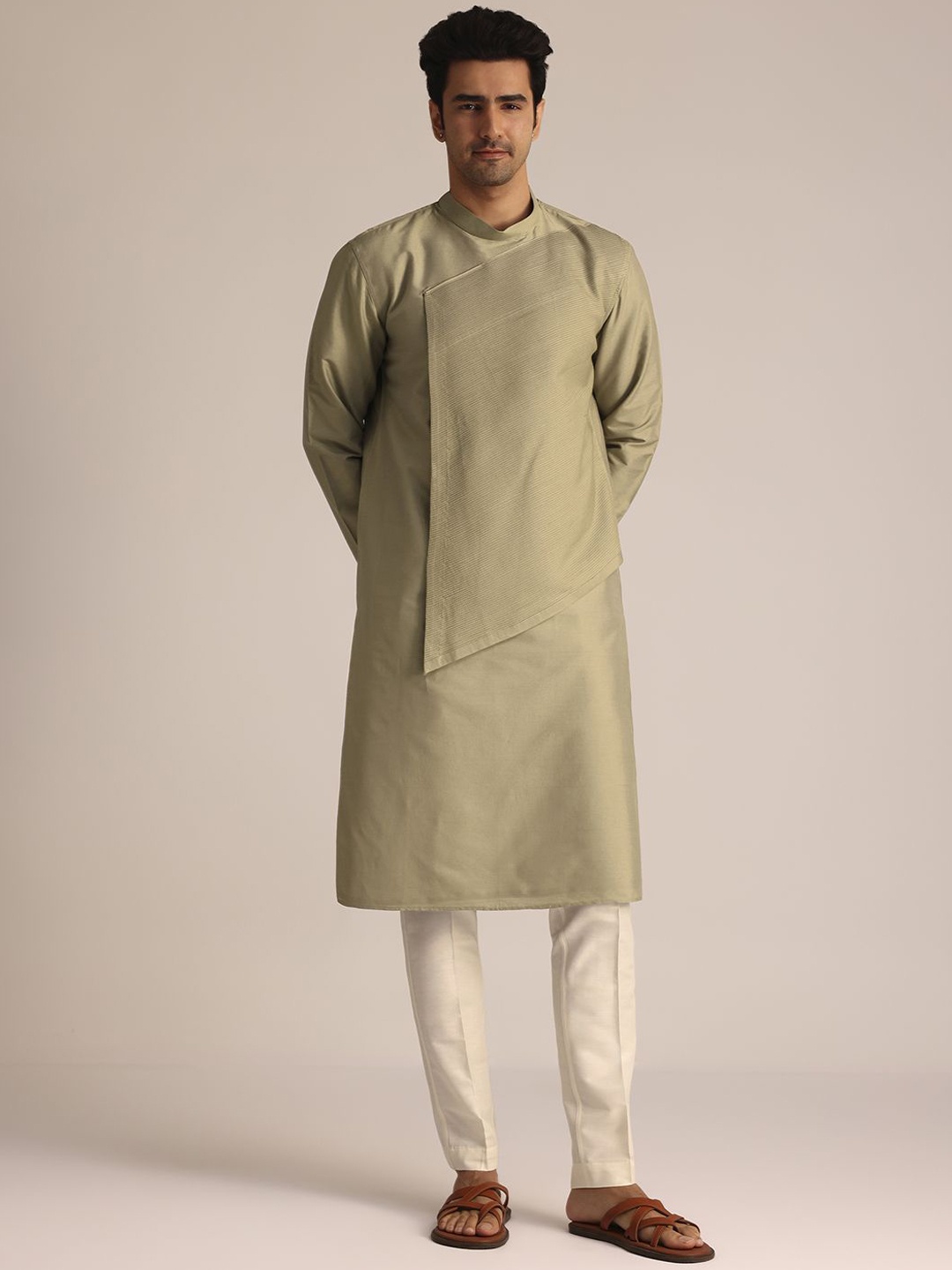 

KALKI Fashion Round Neck Textured Kurta With Trousers, Beige