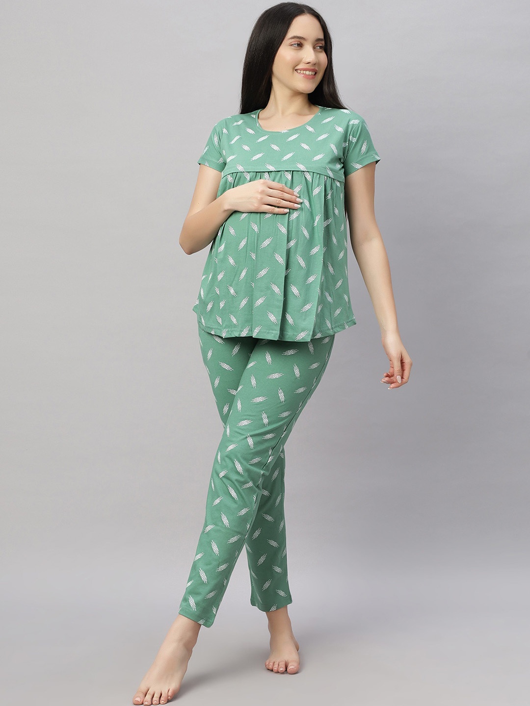 

DZZO Women Printed Night suit, Green