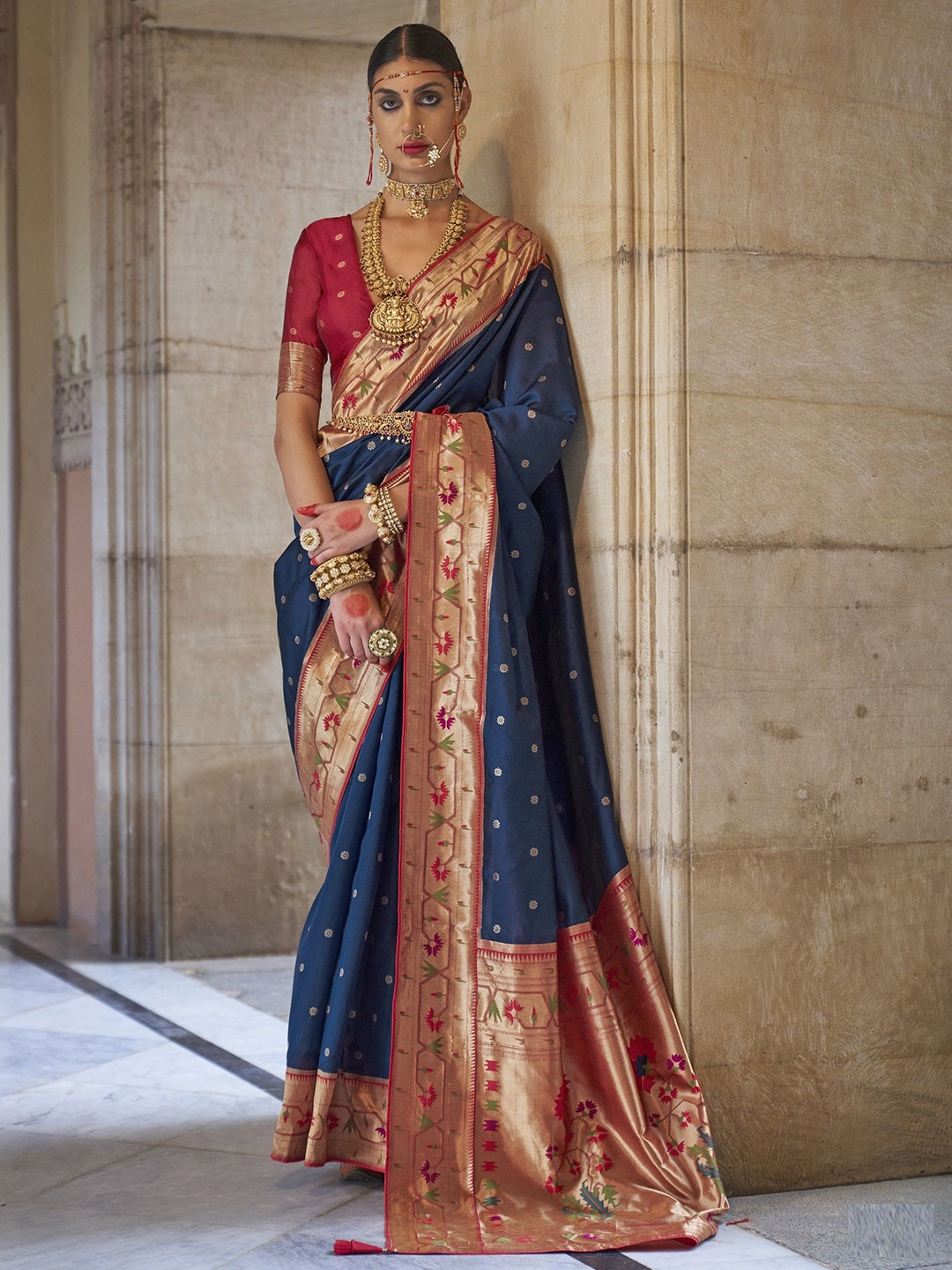 

MAHALASA Ethnic Motifs Pure Silk Paithani Saree, Navy blue