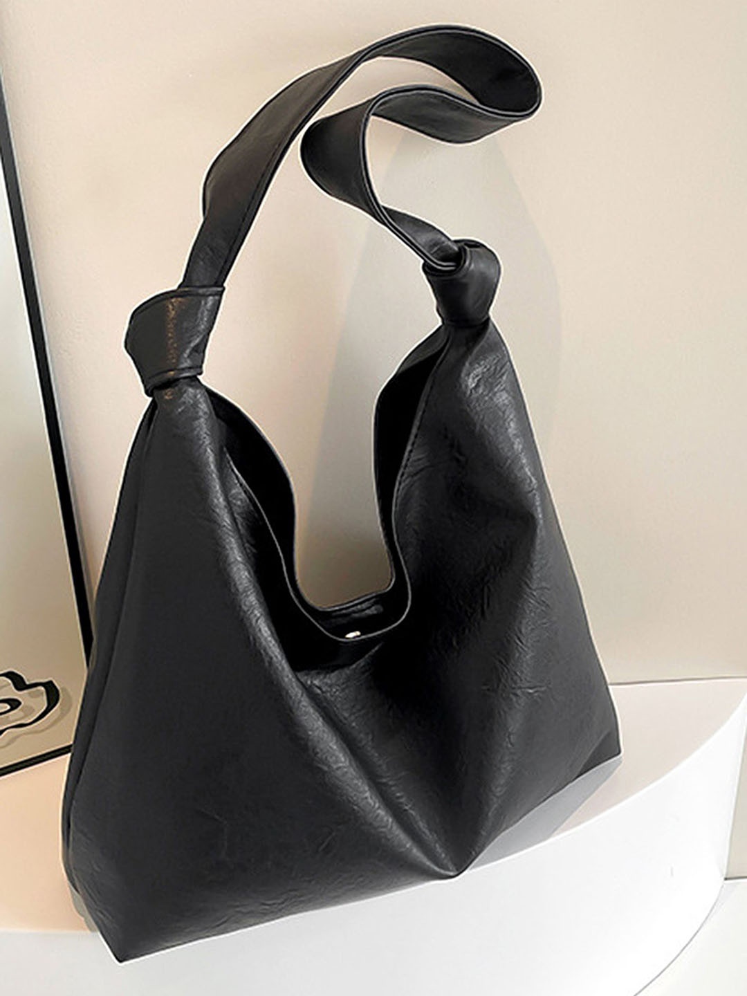 

LULU & SKY PU Oversized Structured Hobo Bag with Fringed, Black
