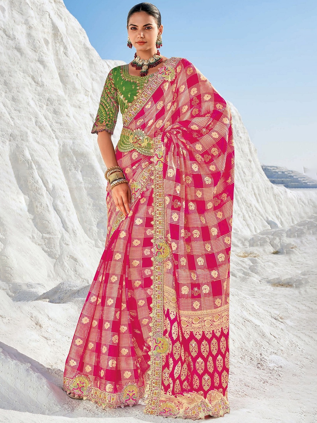 

MAHALASA Ethnic Motifs Embroidered Pure Georgette Saree, Pink