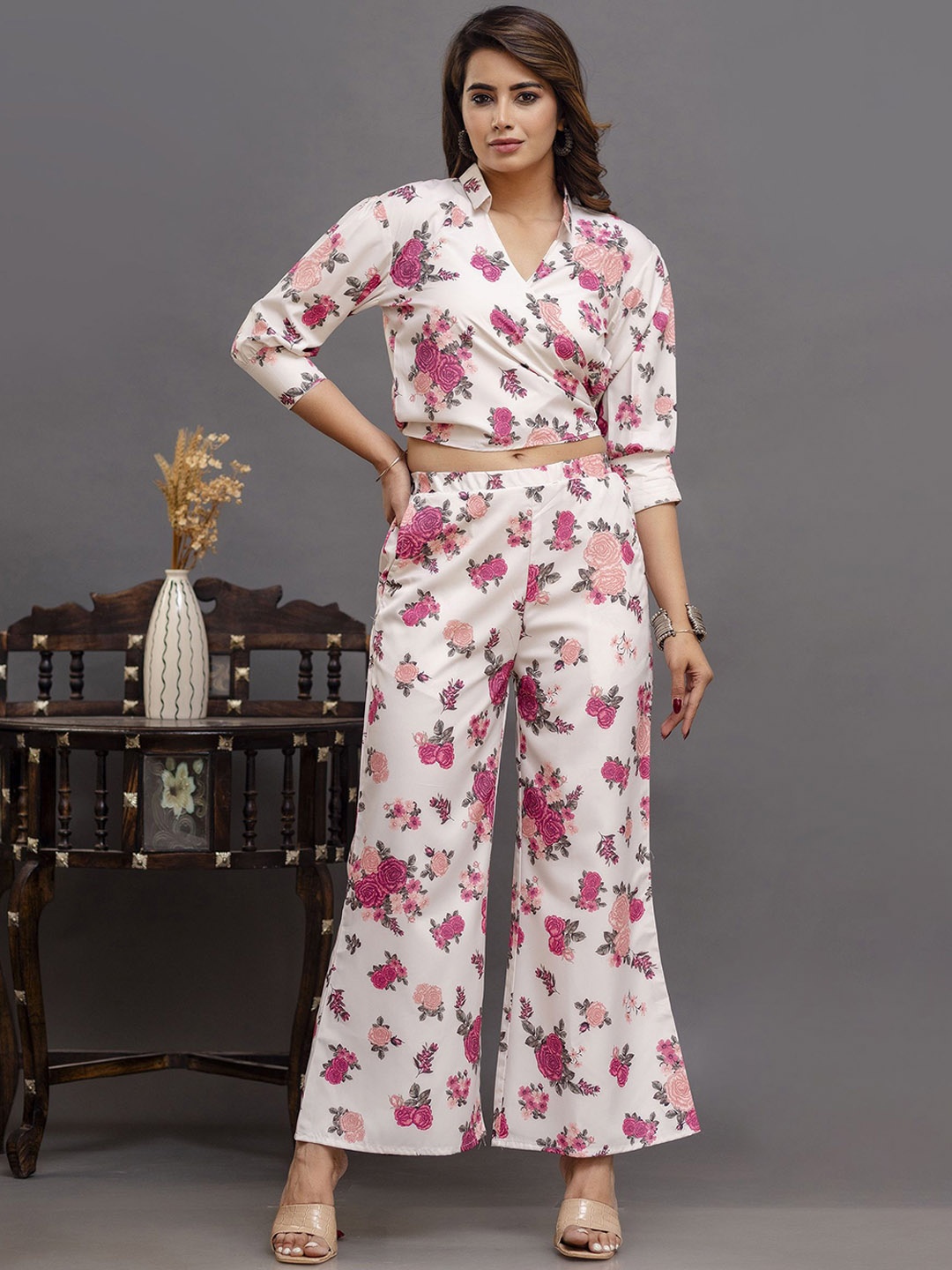 

Shedika Floral Printed V Neck Crop Top With Palazzo, White