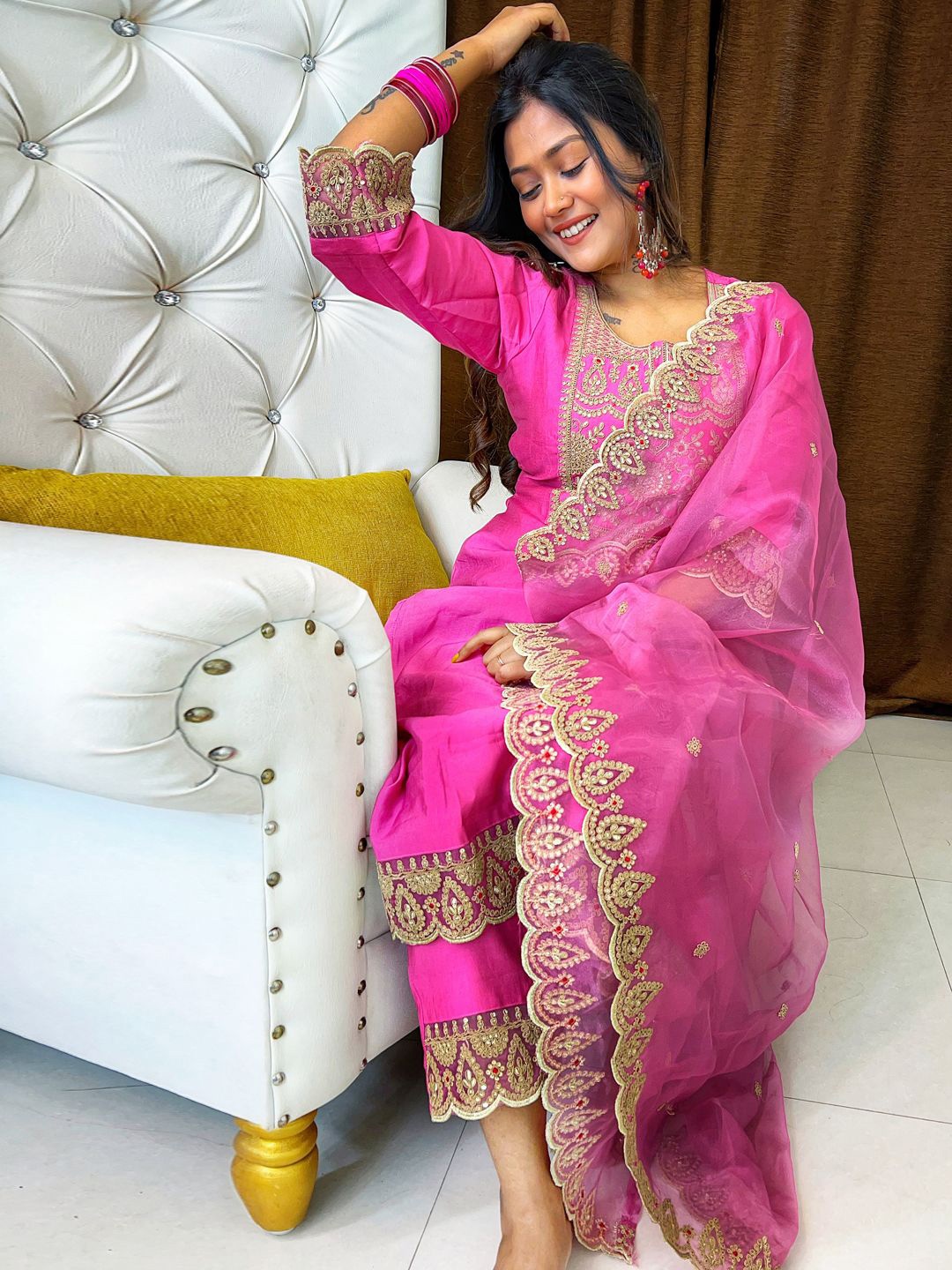 

VredeVogel Floral Yoke Design Zari Straight Kurta With Trouser And Dupatta, Pink