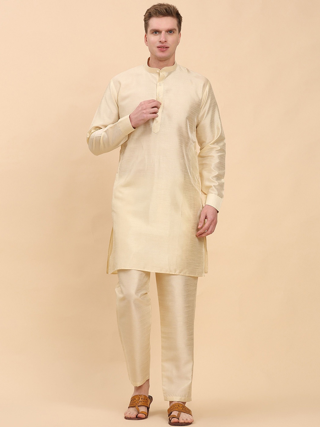 

Pro-Ethic STYLE DEVELOPER Mandarin Collar Sequinned Pure Silk Kurta with Trousers & Jacket, Gold