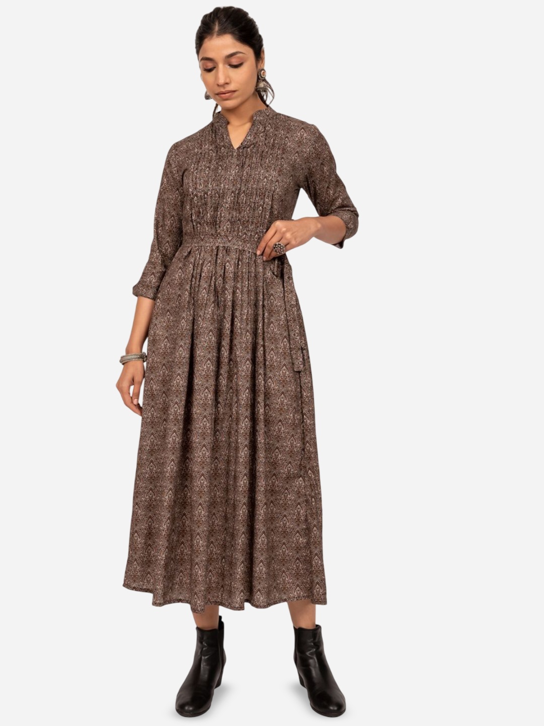 

INDIE JHOLA Abstract Printed Band Collar Anarkali Kurta, Brown
