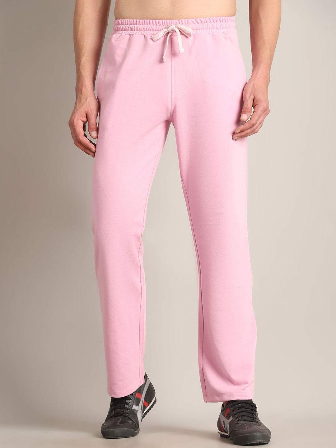 

Rute Men Cotton Slim-Fit Mid Rise Track Pant, Pink