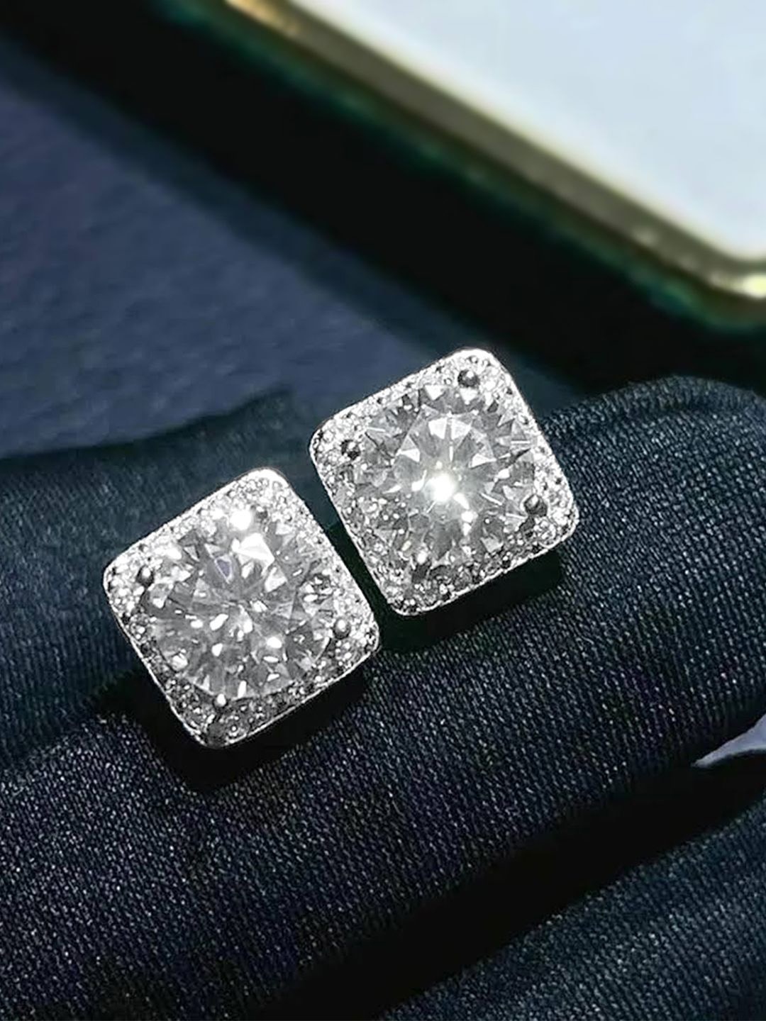 

Peora Silver-Plated Cubic Zirconia Studded Square Shaped Studs With Red Rose