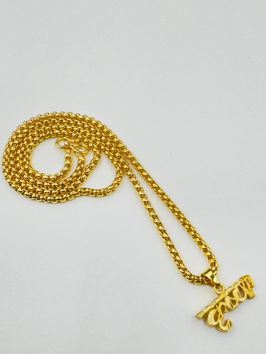 

AKLINA Unisex Gold-Plated God Pendant With Chain