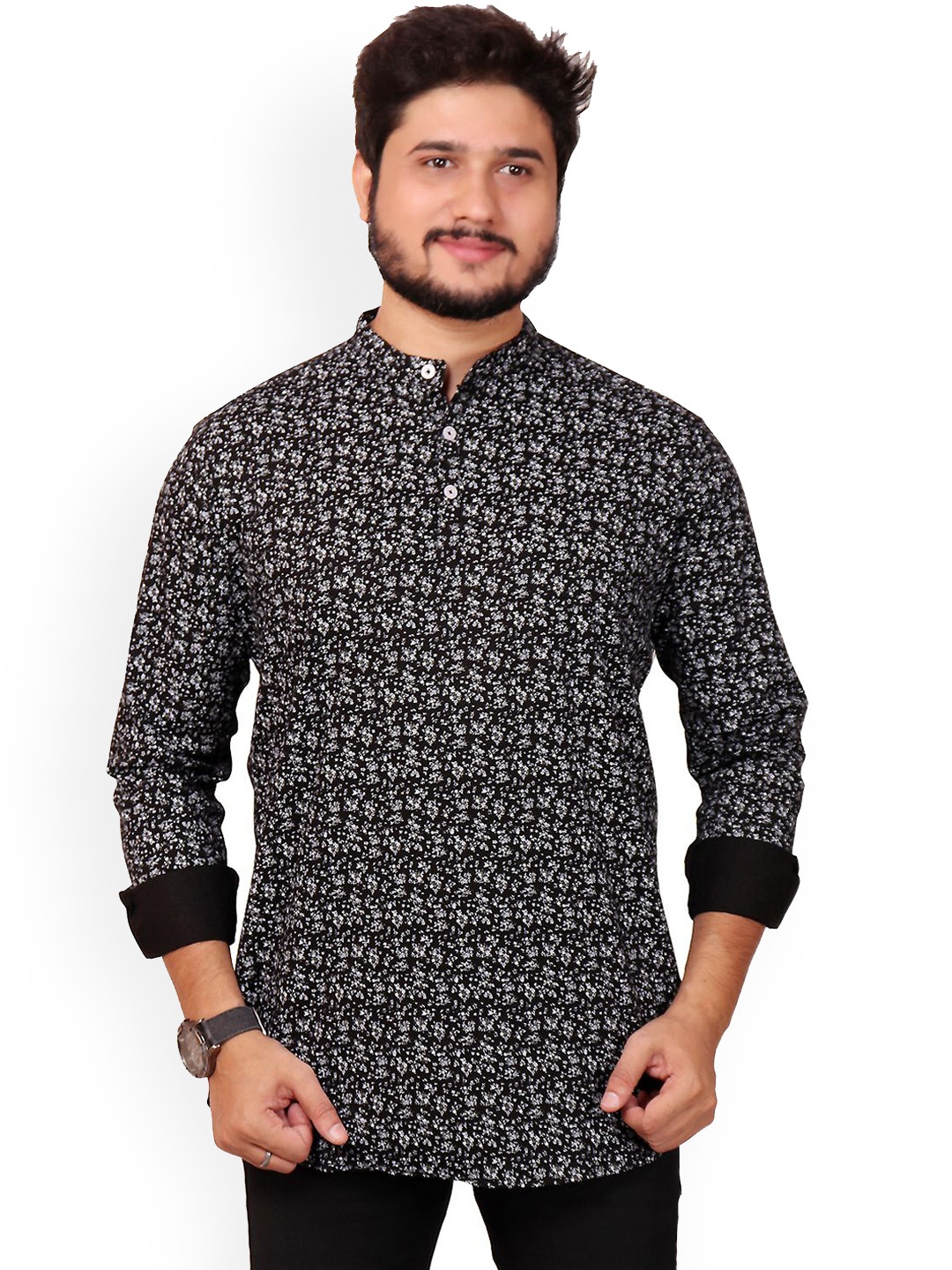 

MADE IN THE SHADE Geometric Printed Band Collar Cotton Straight Short Kurta, Black